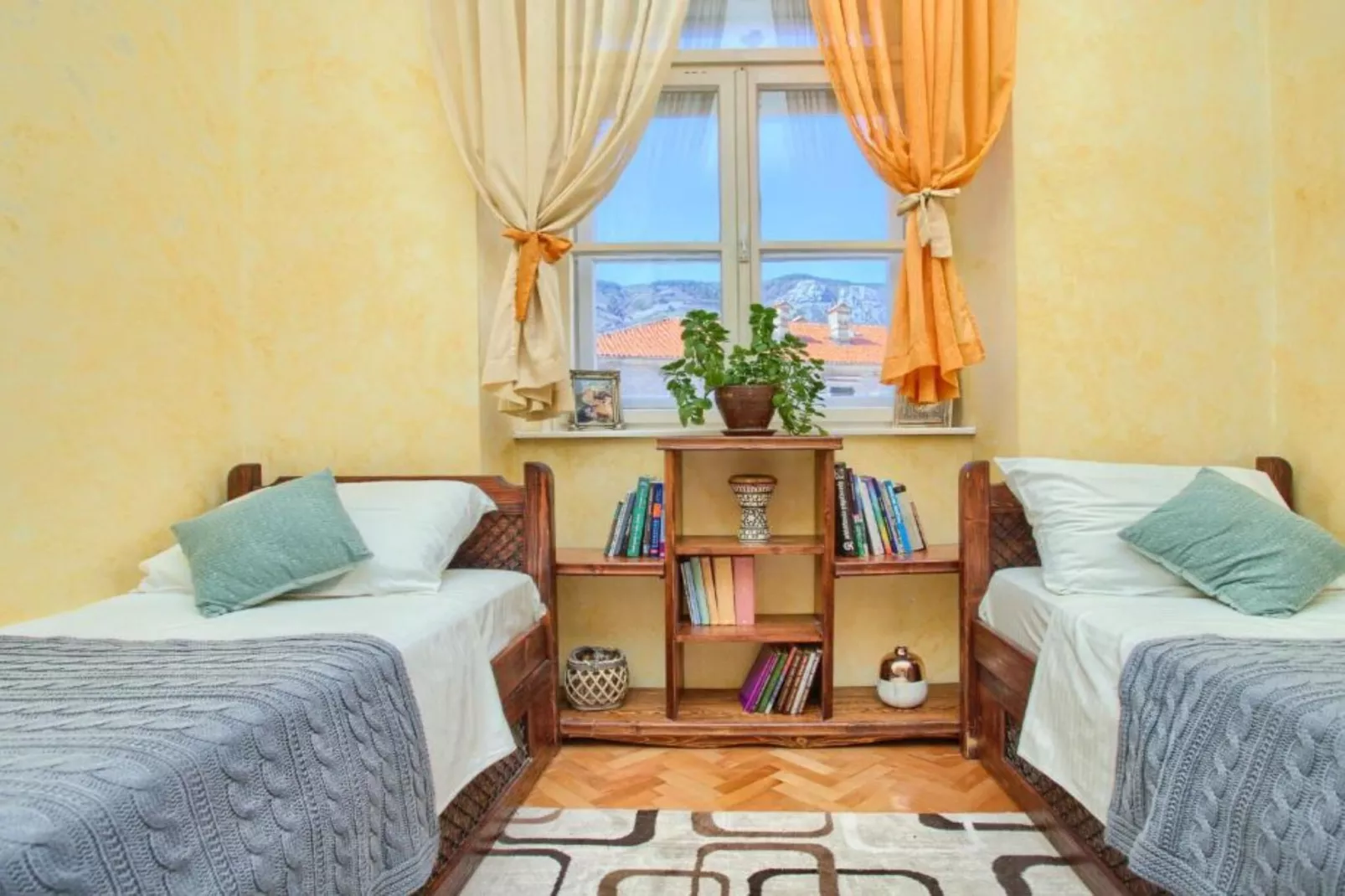 Kotor Old Town Charm Apartment - Two Bedroom Apartment-Bedroom