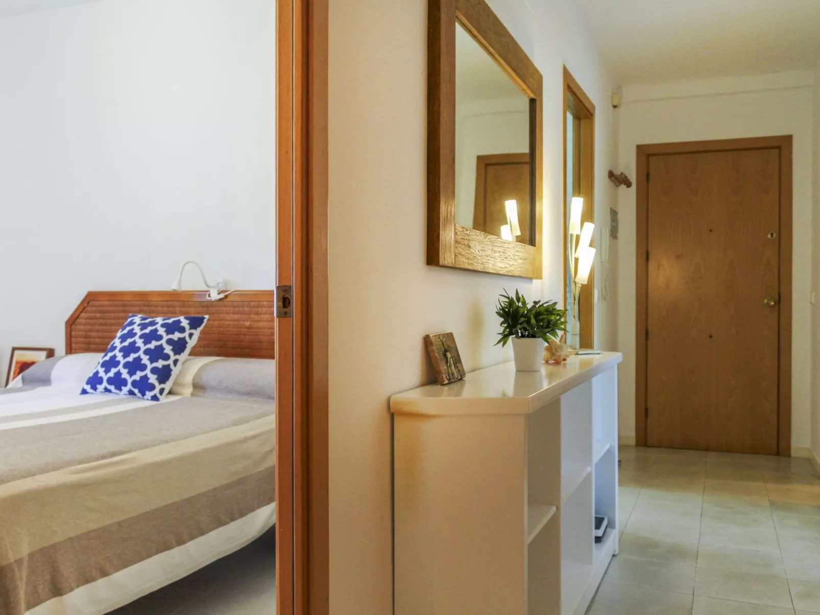 Sol Pins Tamariu-Inside