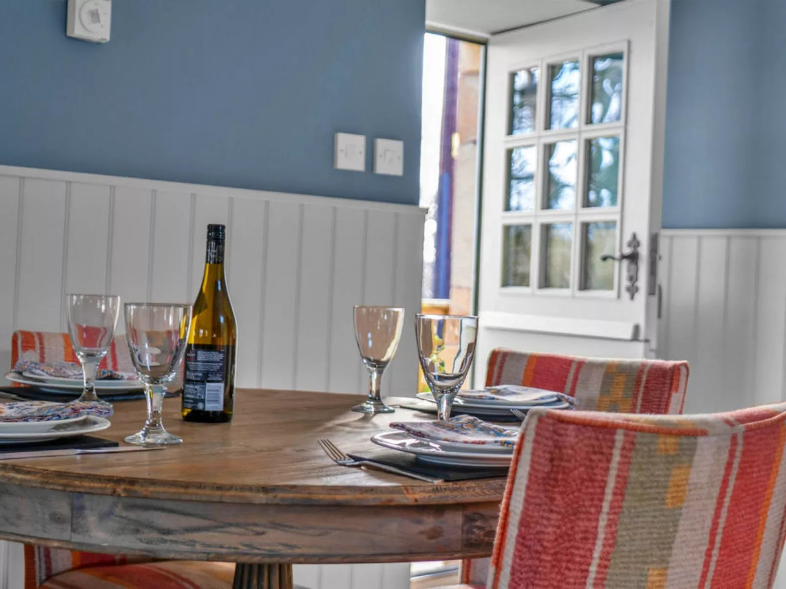 Millfield Farm-Dedans