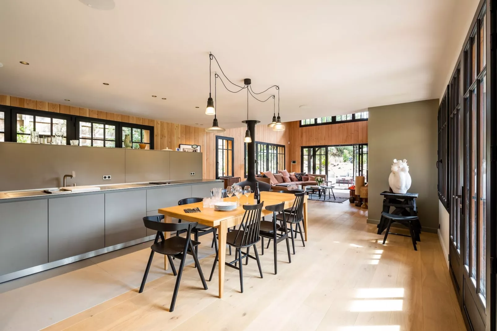 Villa Sylvestre-Dining room