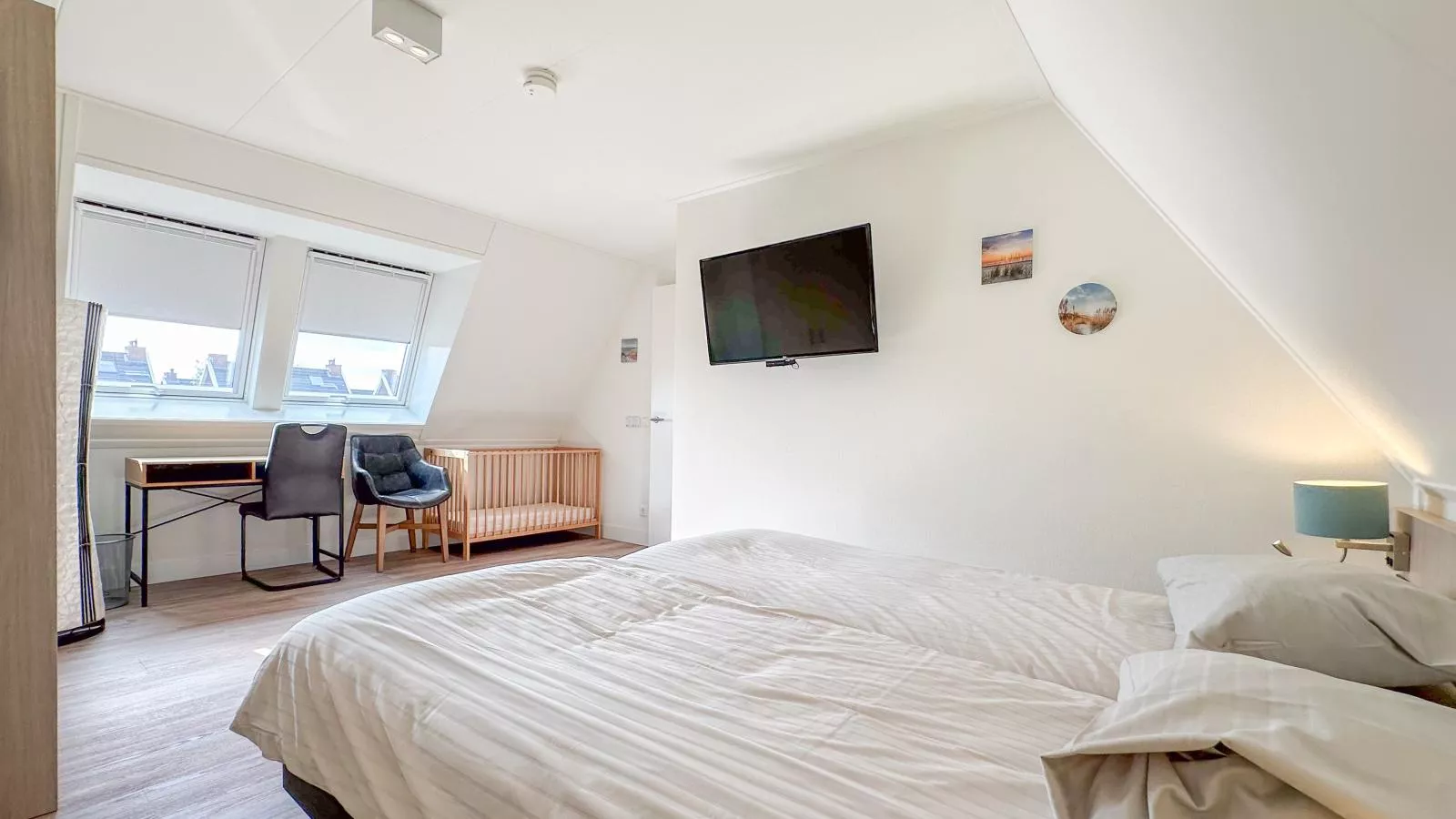 Coast and Calm 63-Bedroom