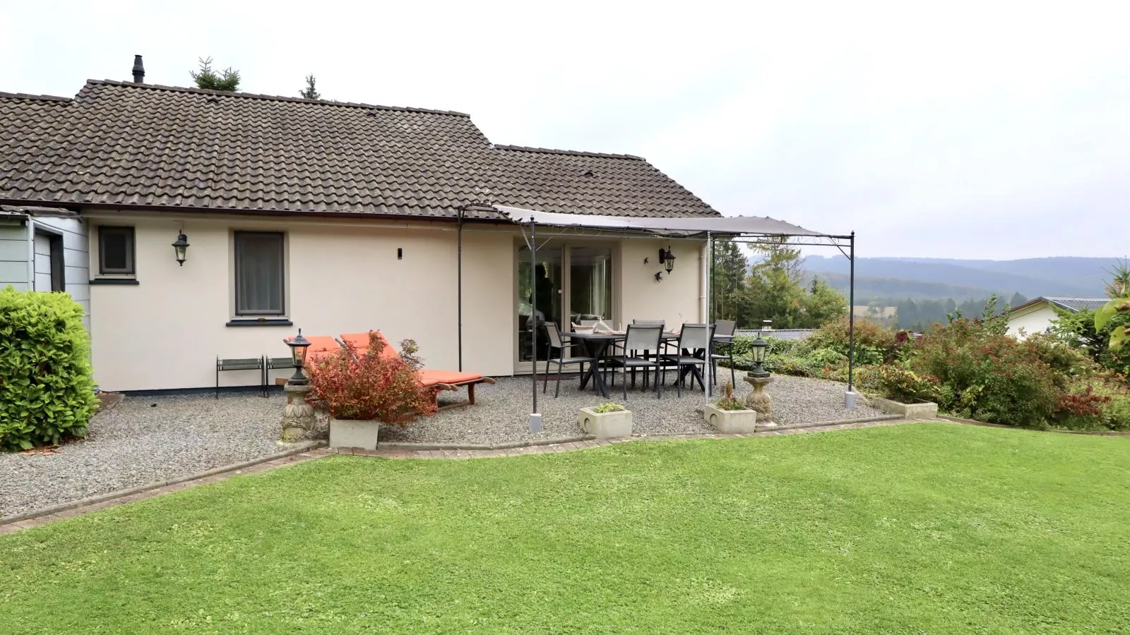 Coeur de Biche-Exterior in summer