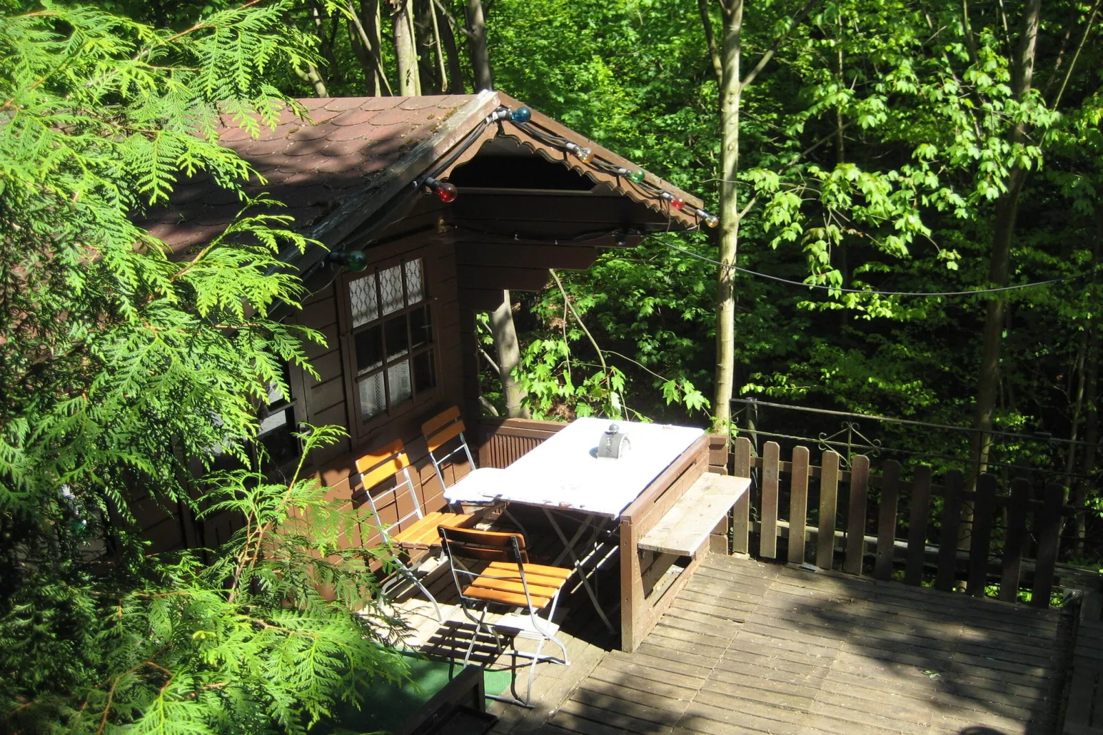 Ferienwohnung mit Kamin Am Waldrand-Außenbereich Sommer