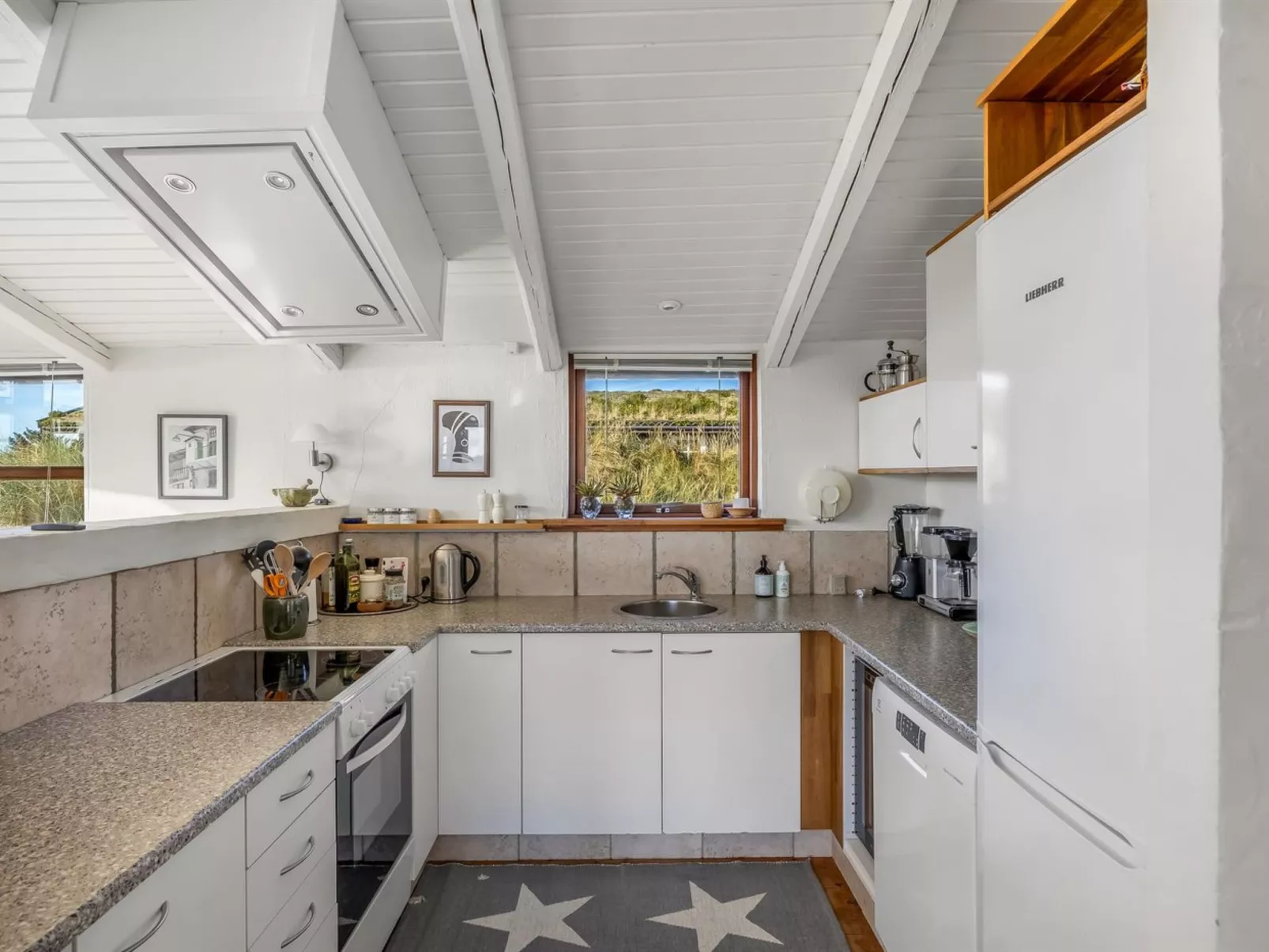 "Sigbritt" - 750m from the sea-Inside