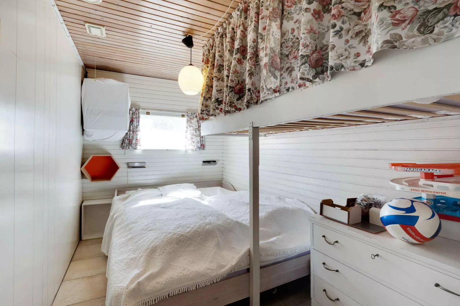 5 star holiday home in Roslev-Indoor