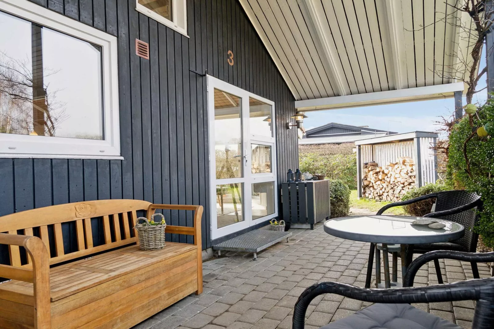 5 Sterne Ferienhaus in Rønde-Innenbereich