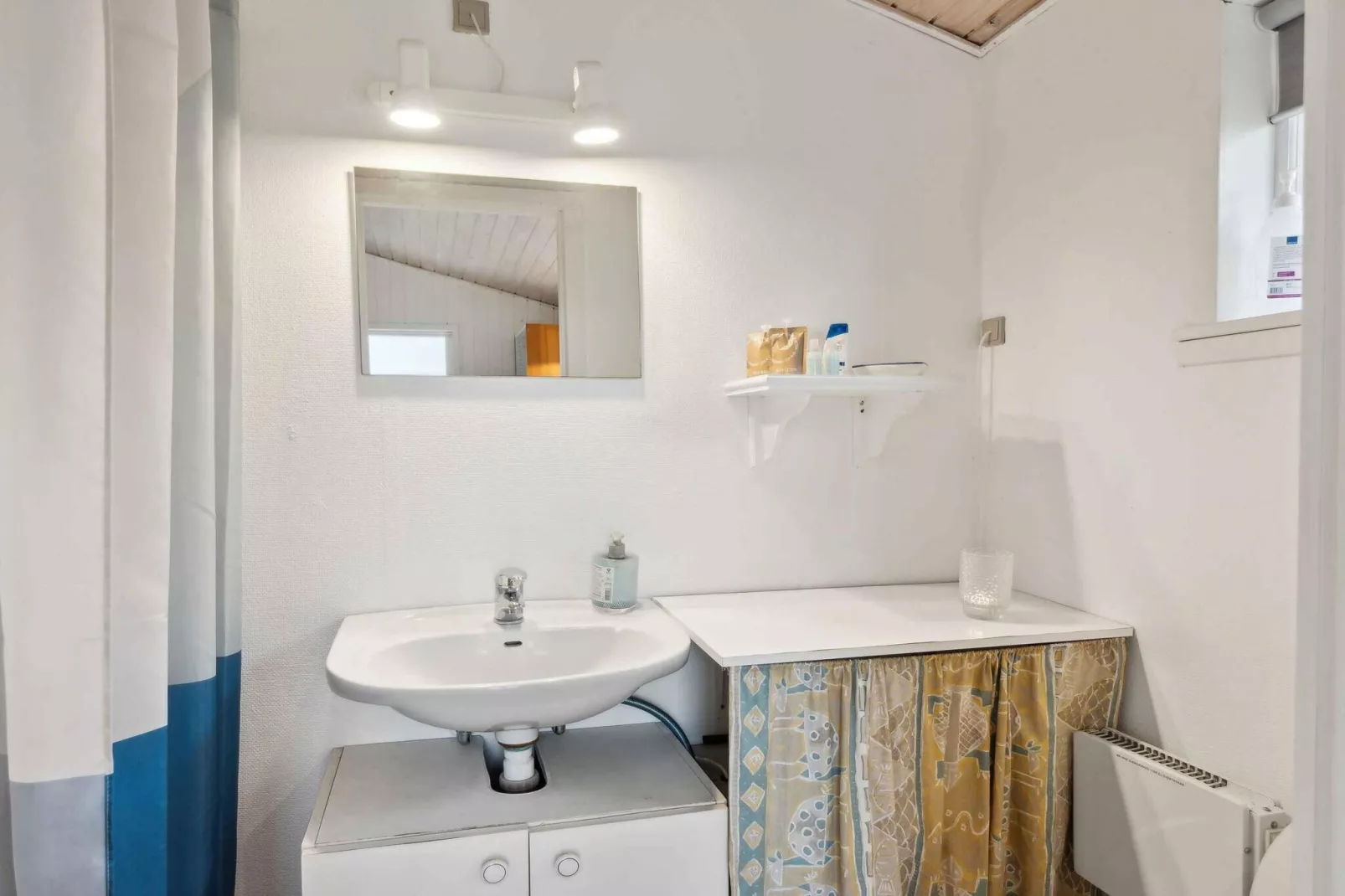 5 star holiday home in Kalvehave-Indoor