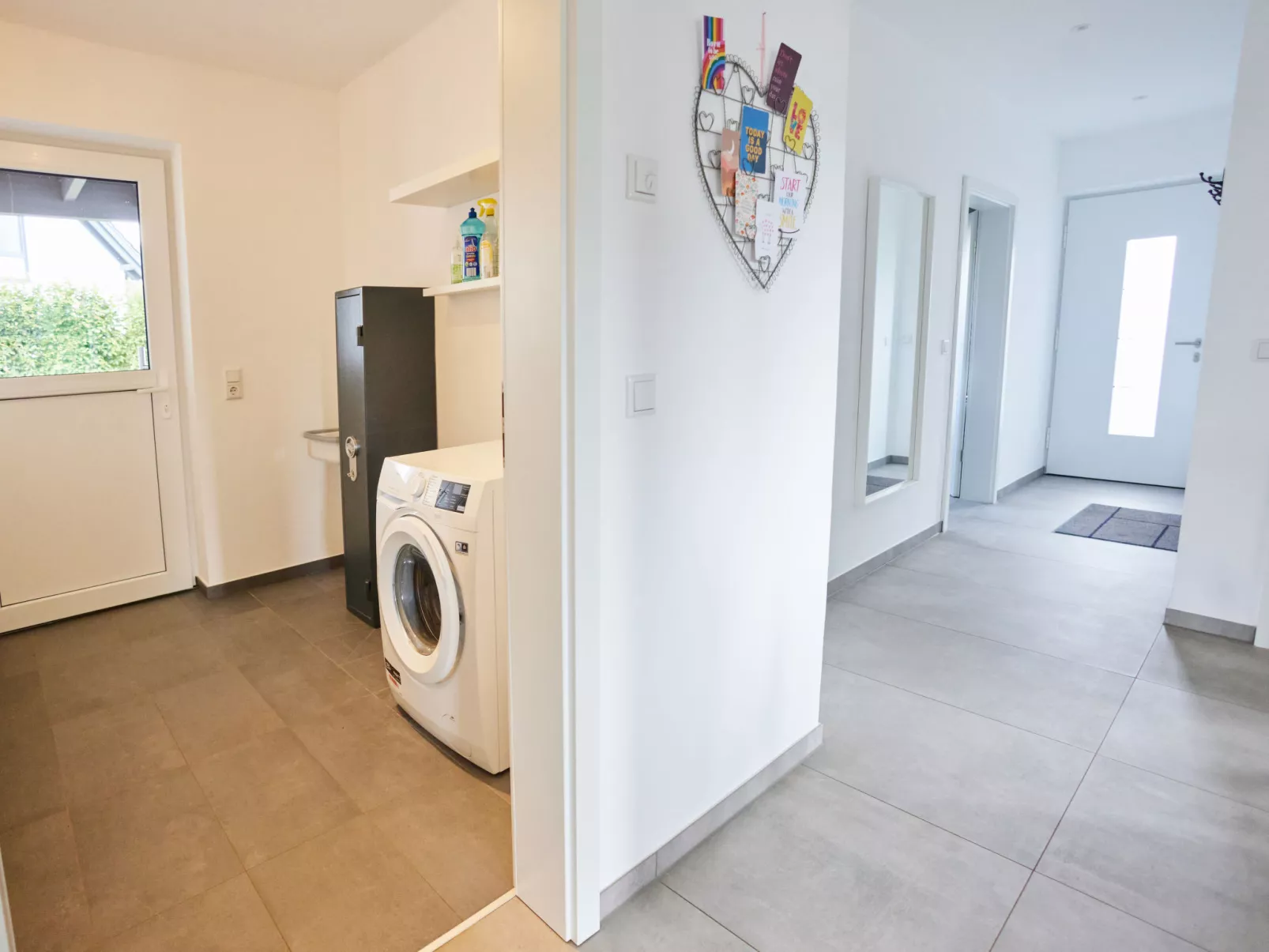 Am Sonnenhang-Dedans