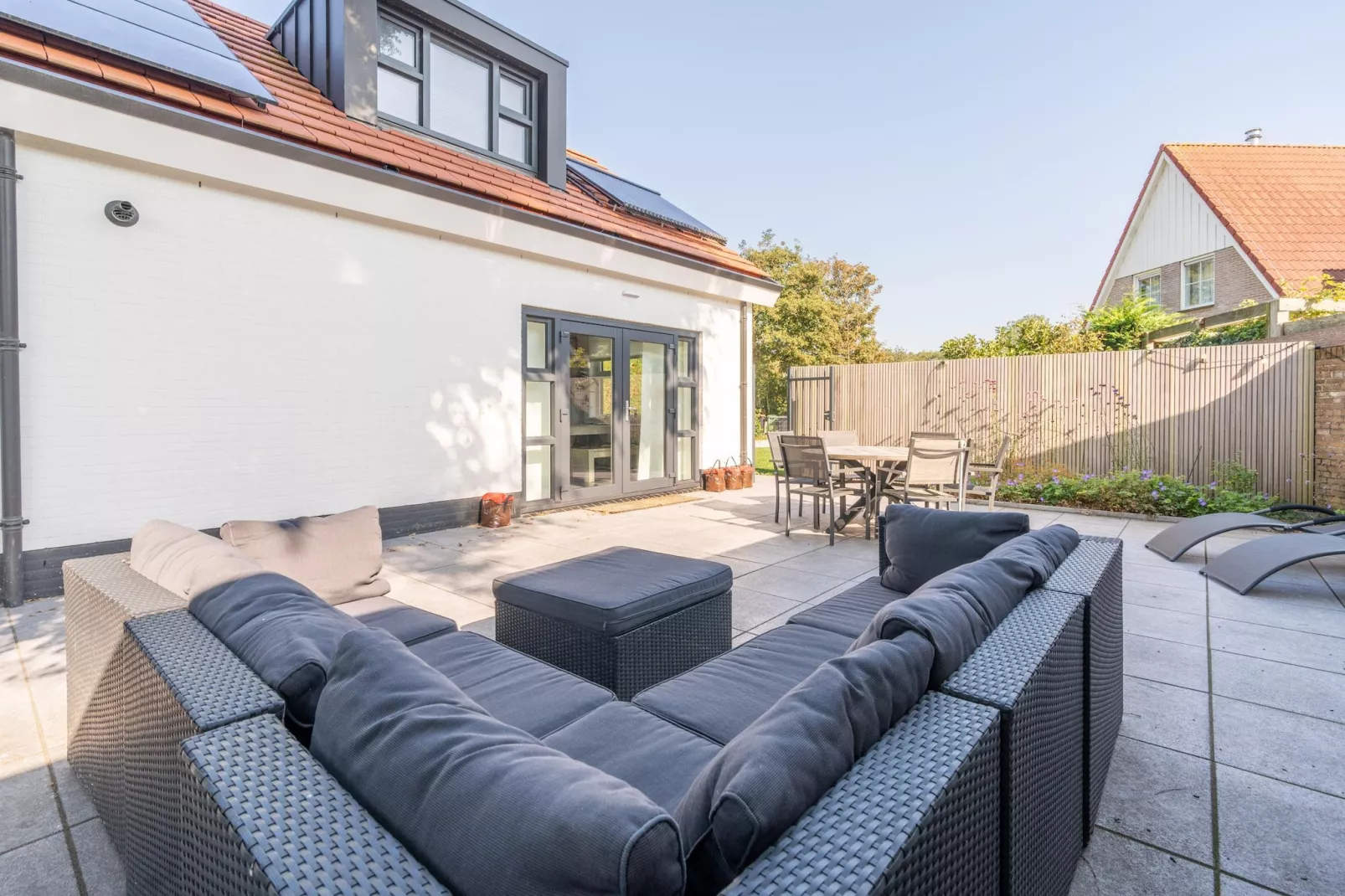 Epelaan 34-Terrace balcony