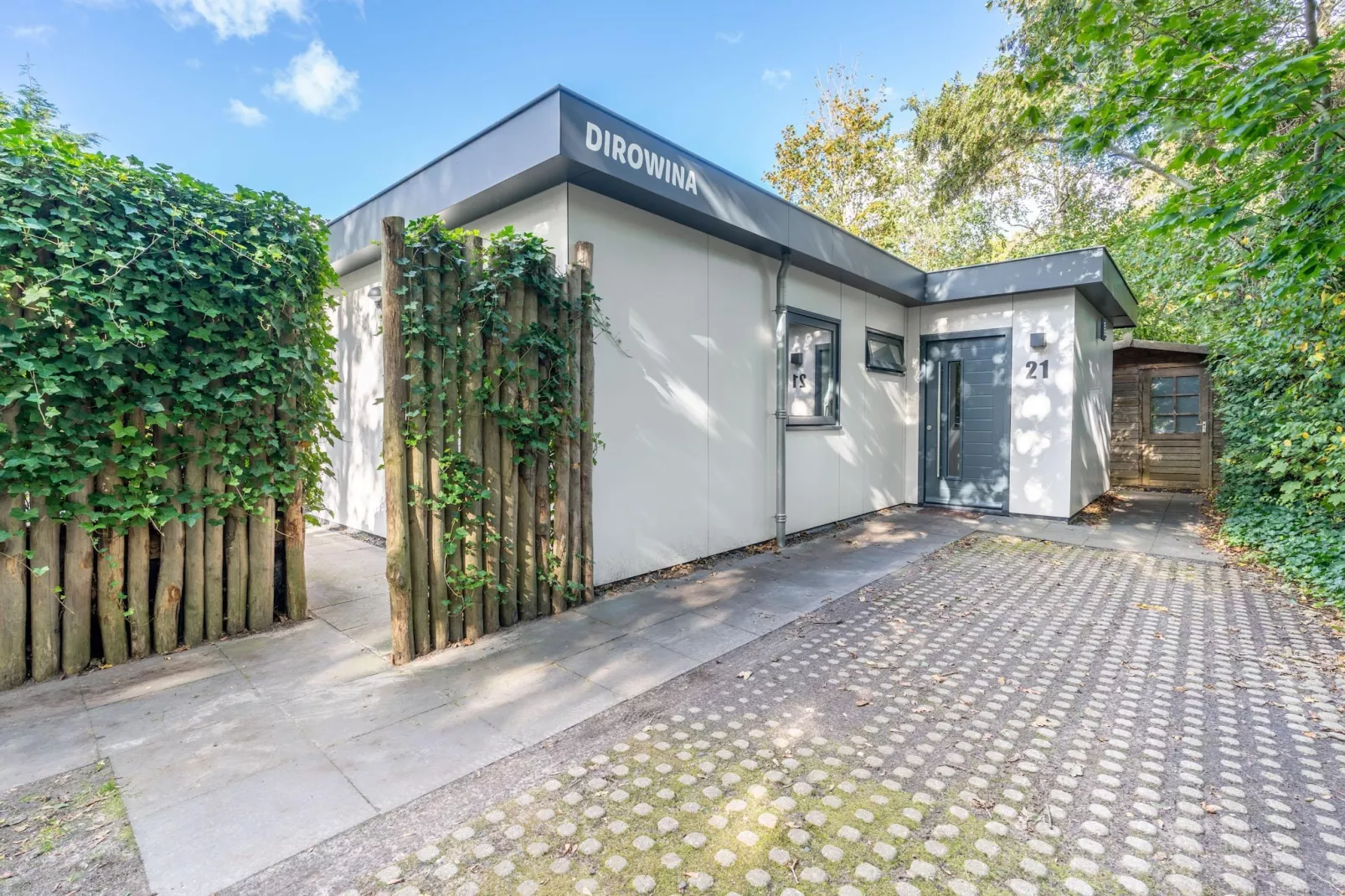 Pelikaanweg 21-Garten Sommer