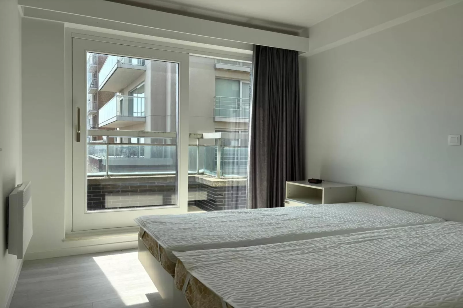 FASHION2 0501-Bedroom