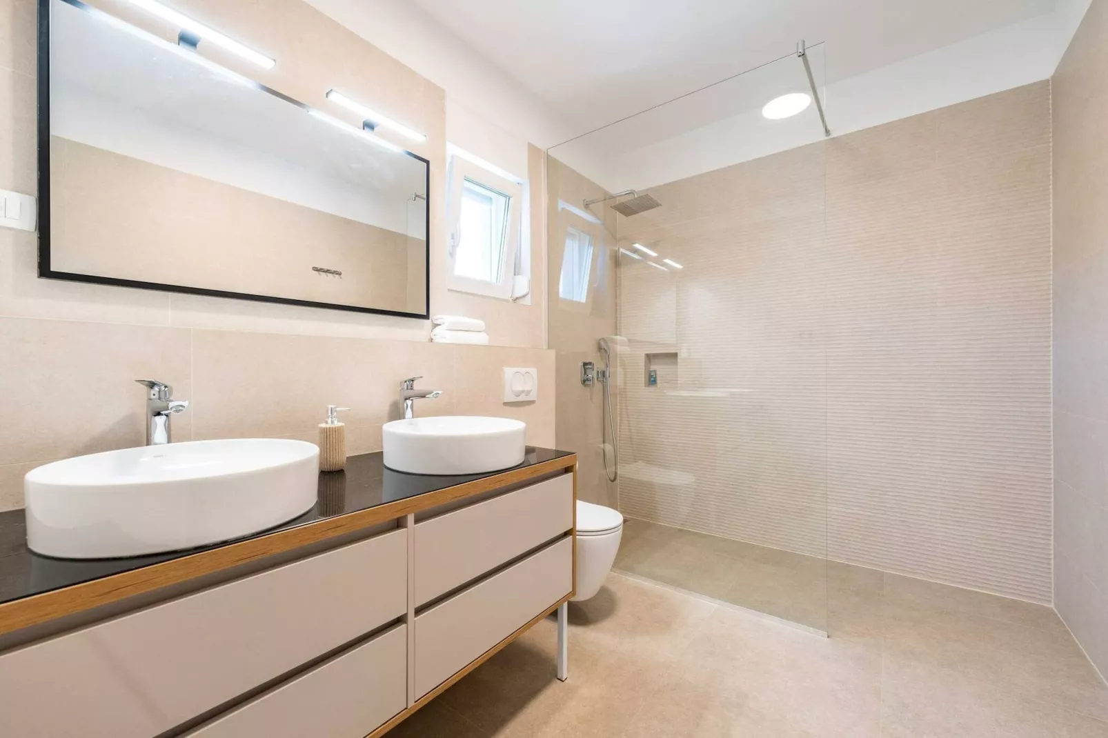 Sea view Villa Tala-Bathroom