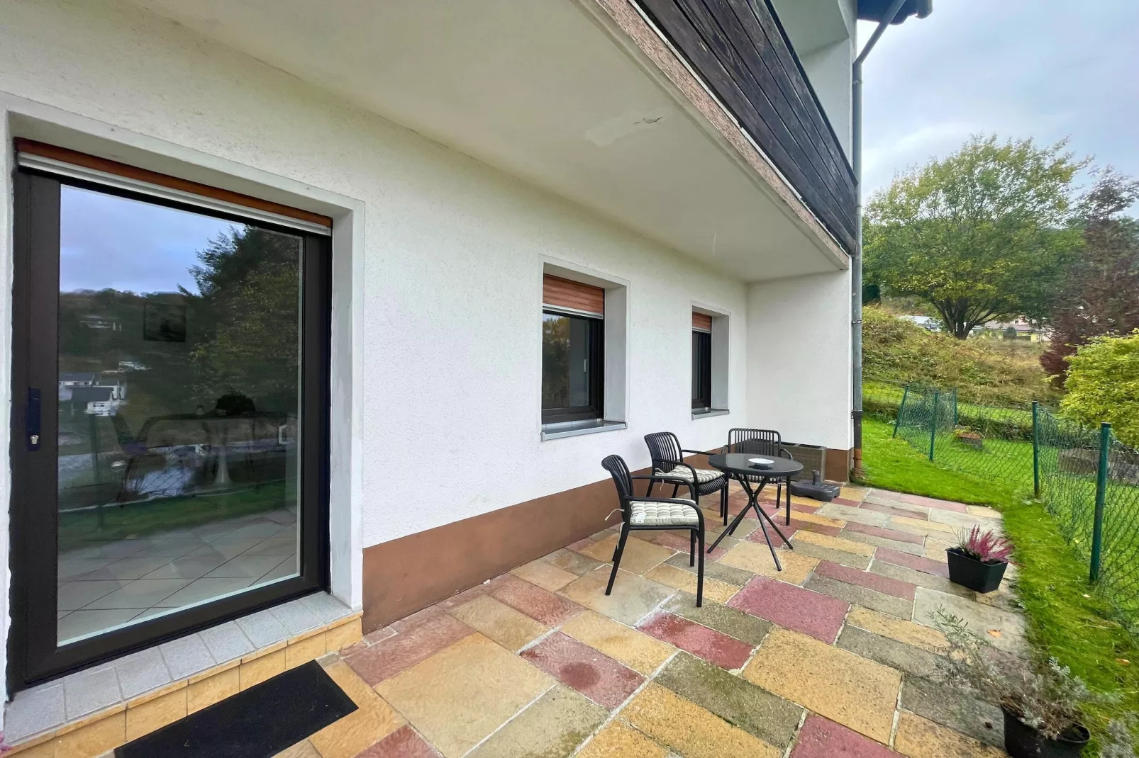 Ferienwohnung Birresborn-Terrasse/Balkon