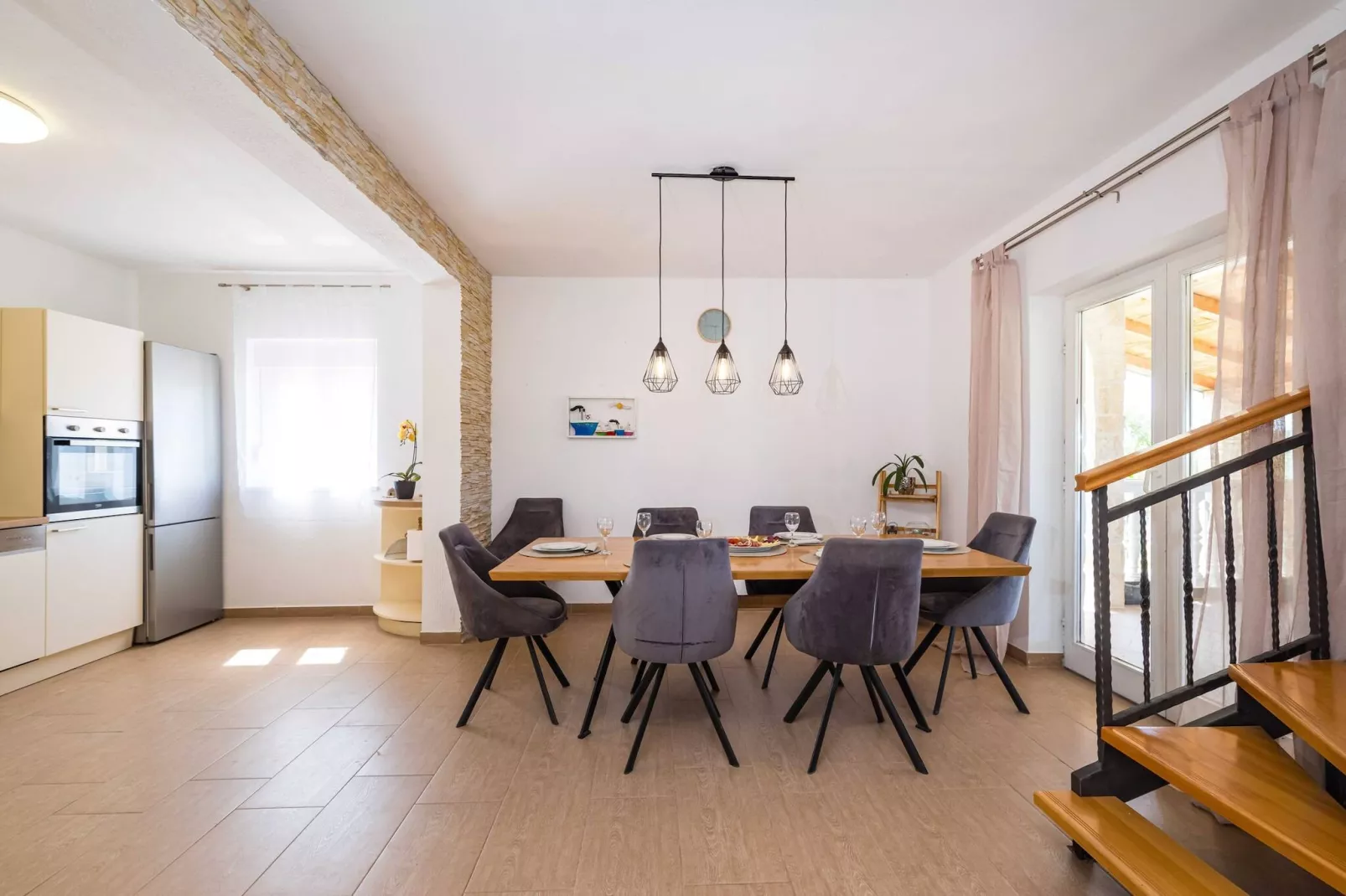 Holiday home Agro Casa-Salle à manger