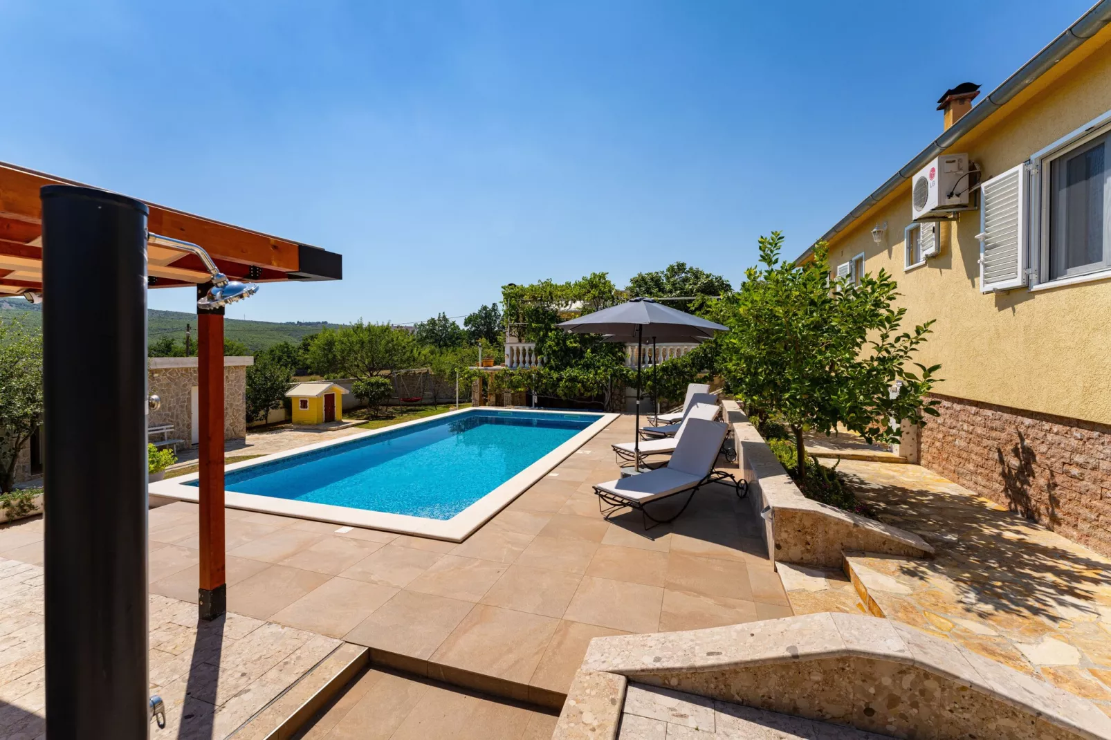 Villa Sucic with private pool-Schwimmbad