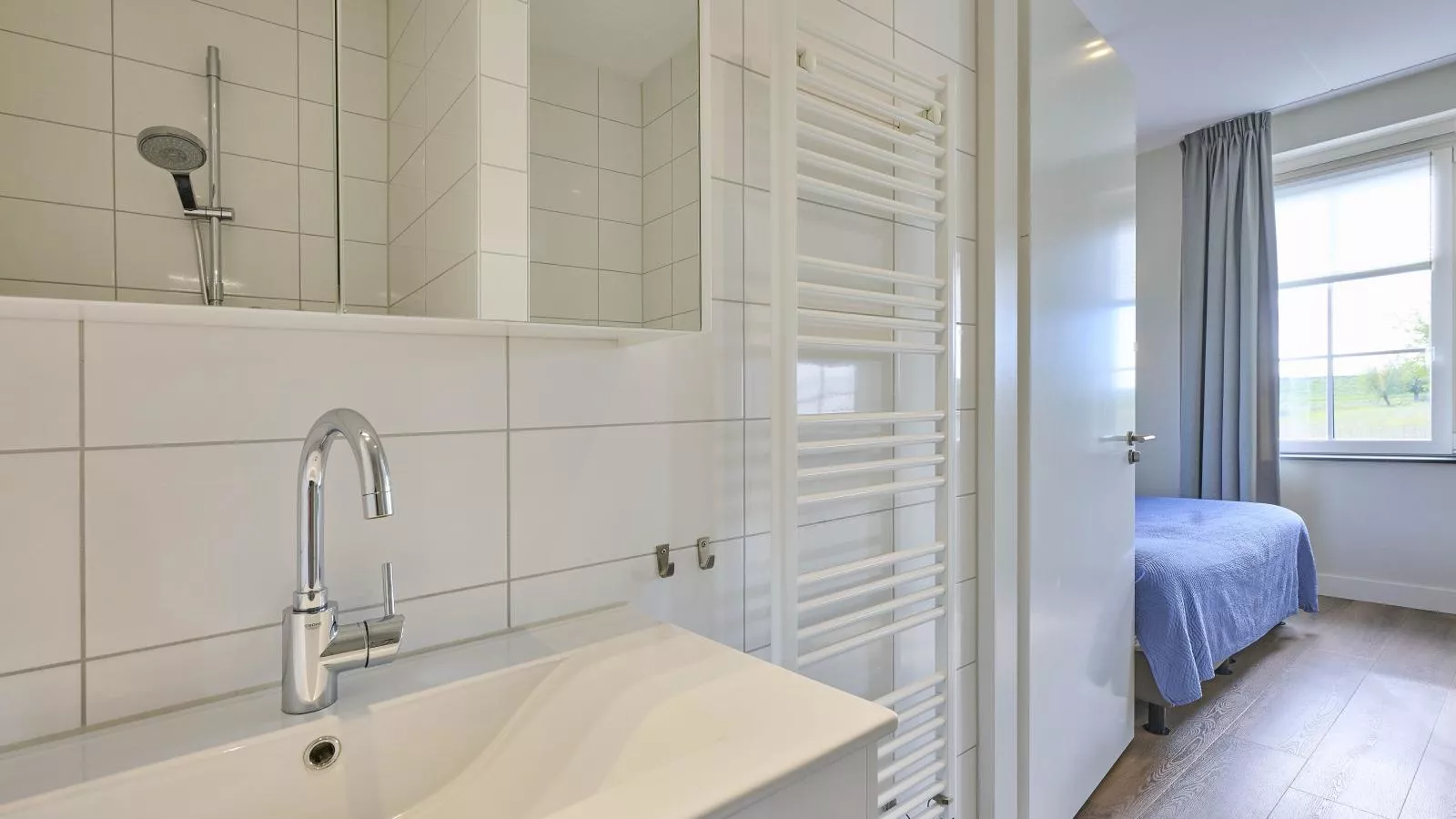 SeaLuxe Residence 27C-Salle de bain