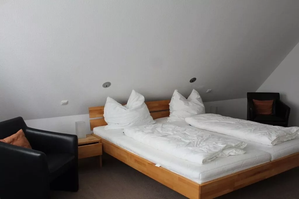 512145-Nicht zugeordnet