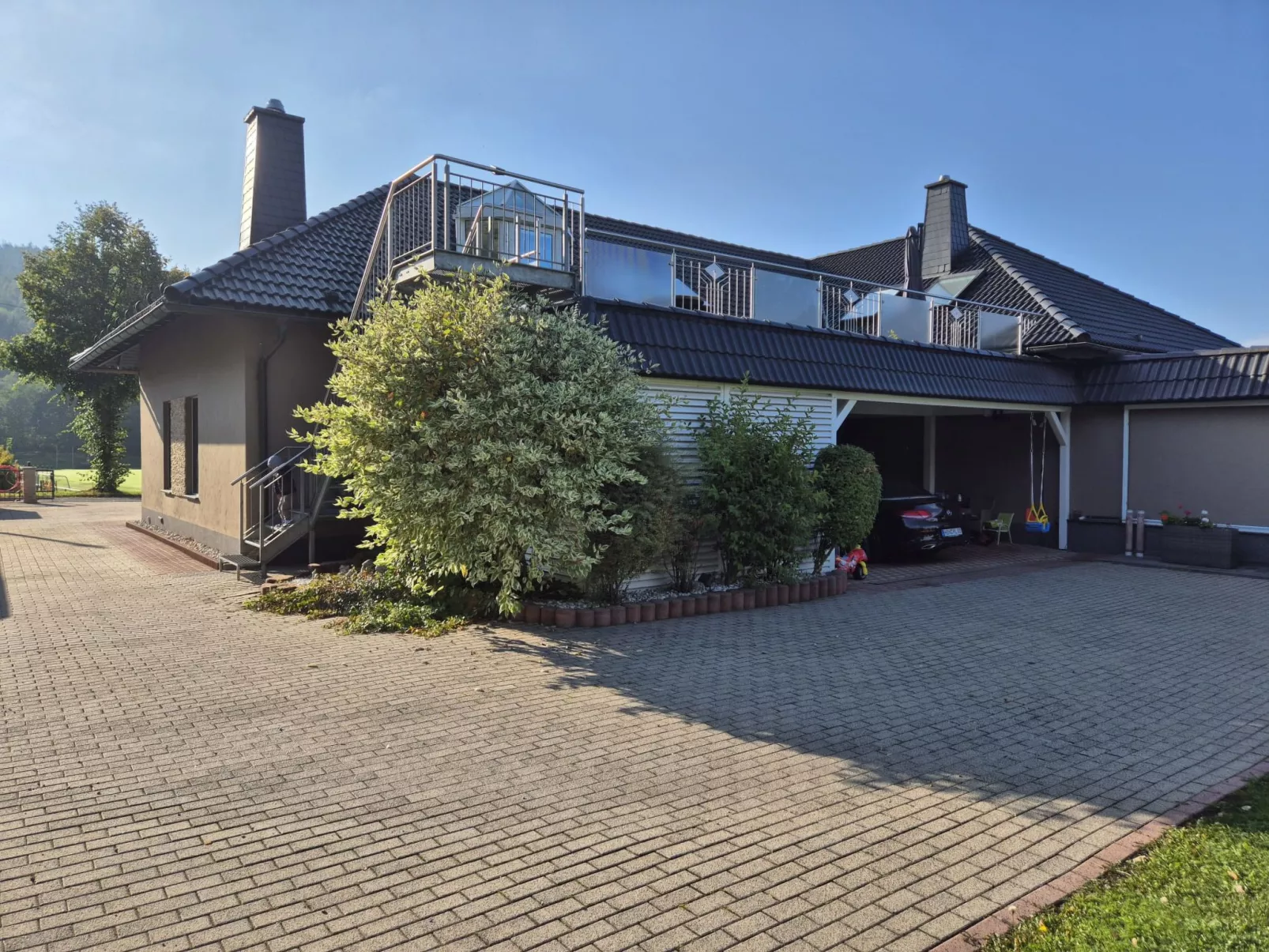 Naturnah mit Pool und Sauna-Draußen