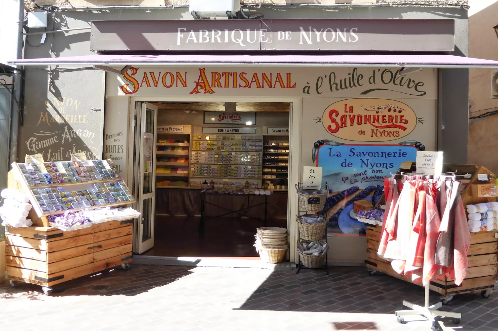 Doppelhaushälfte in Bédoin-Areas within 20km in summer