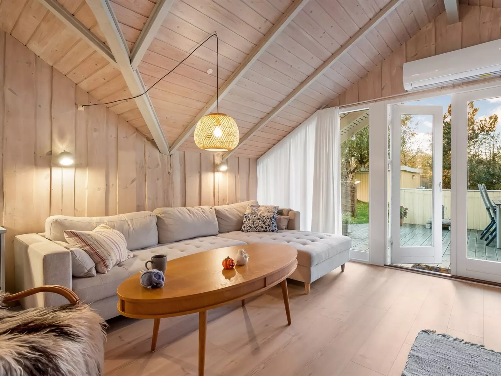 "Lenny" - 500m from the sea-Inside