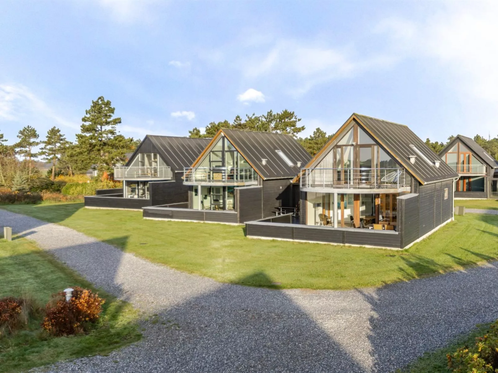 "Thomine" - 2.5km from the sea-Outside