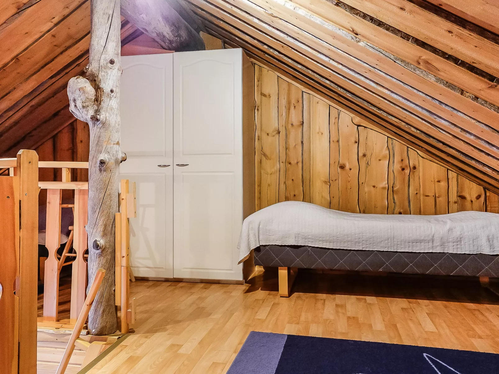 Kantapää d3-Dedans