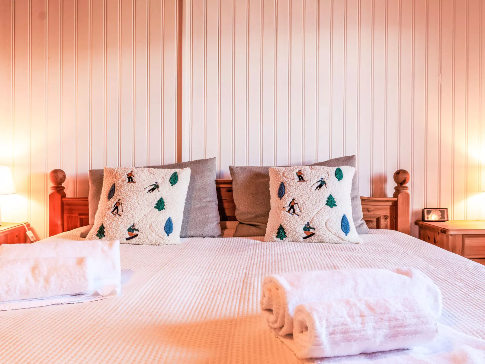 Les Agettes 1865-Inside