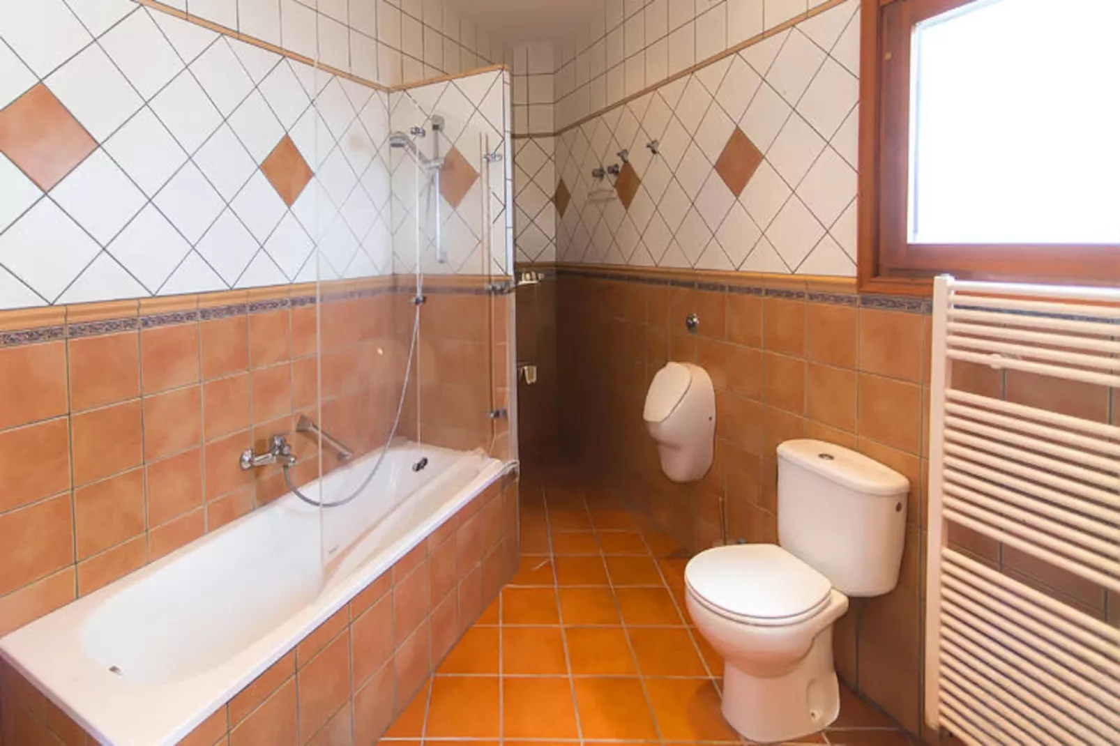 Maison à Roses-Nicht zugeordnet