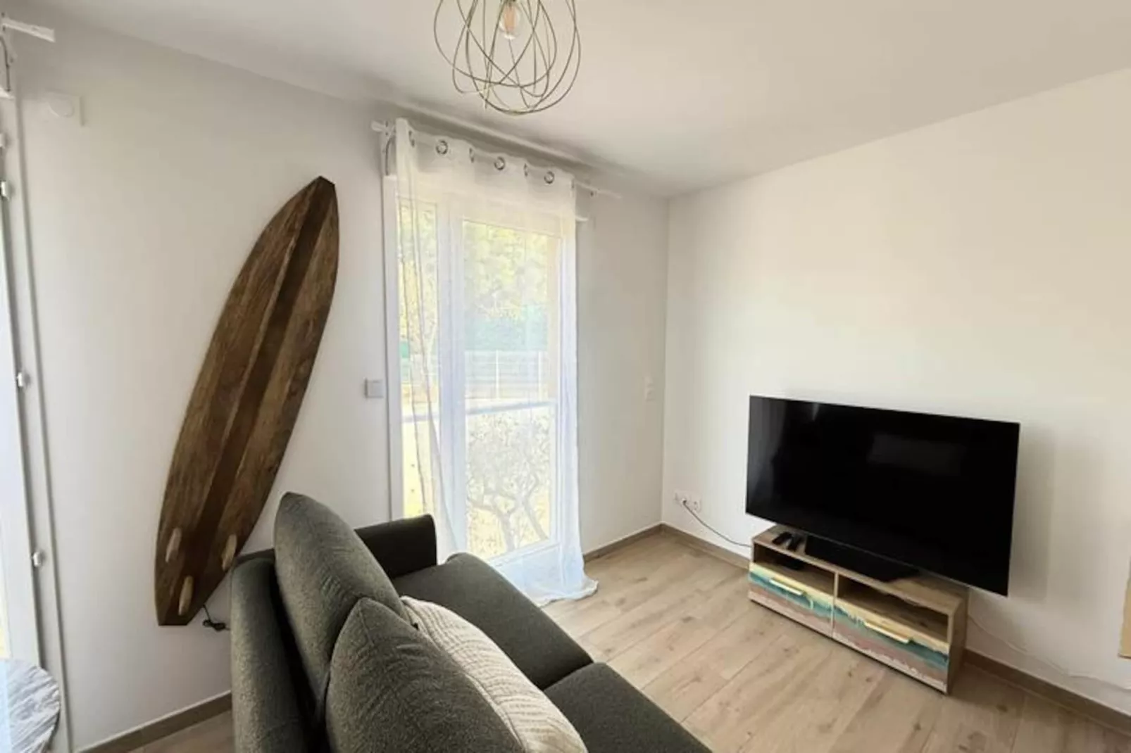 Studio Moderne - Terrasse - Piscine-Non tagué