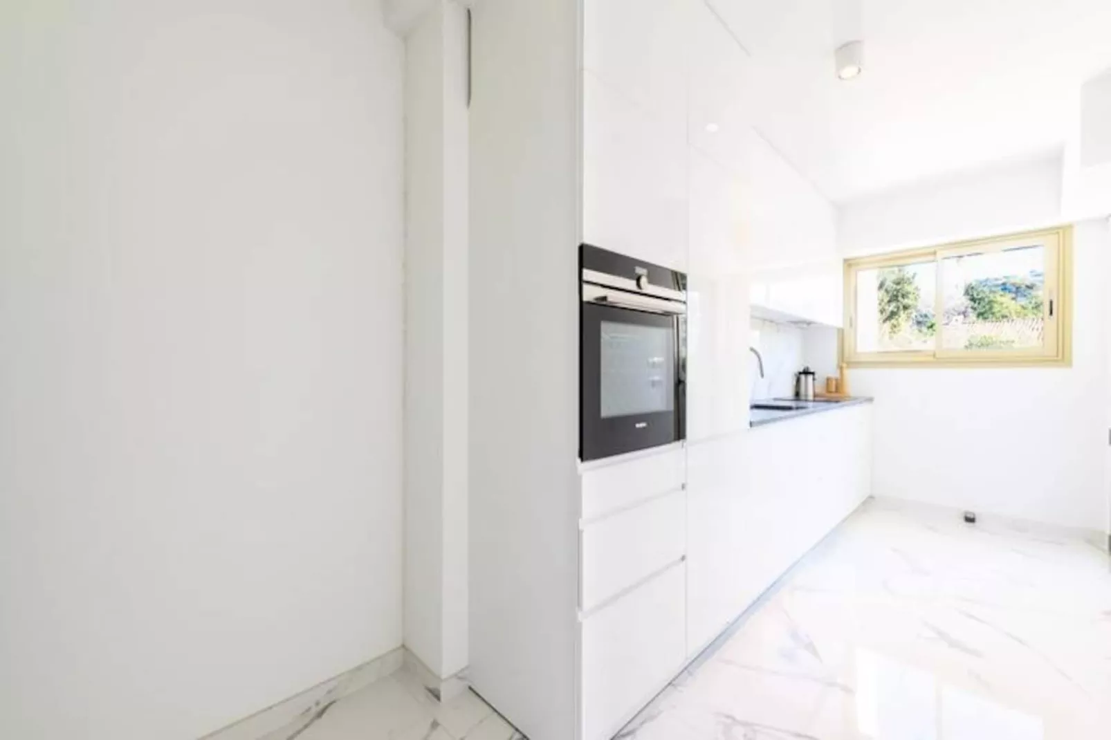 Résidence Spacieux 3p En R&eacute;sidence Avec Piscine-Untagged