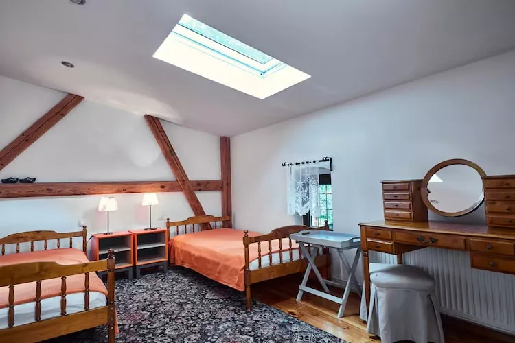 Dom wakacyjny w Sasinie dla max 6 osób-Chambre