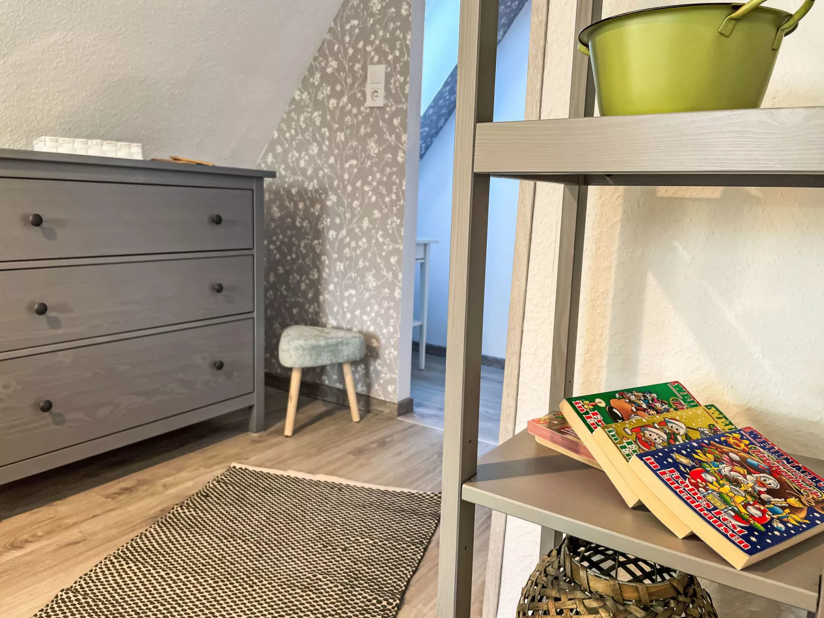 Die Dorfperle-Dedans