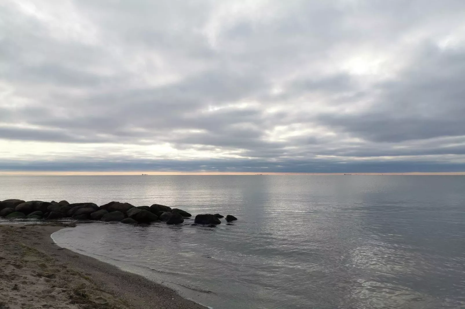 Tranquil Haven near Beach - By Traum Ferienwohnungen-Water view
