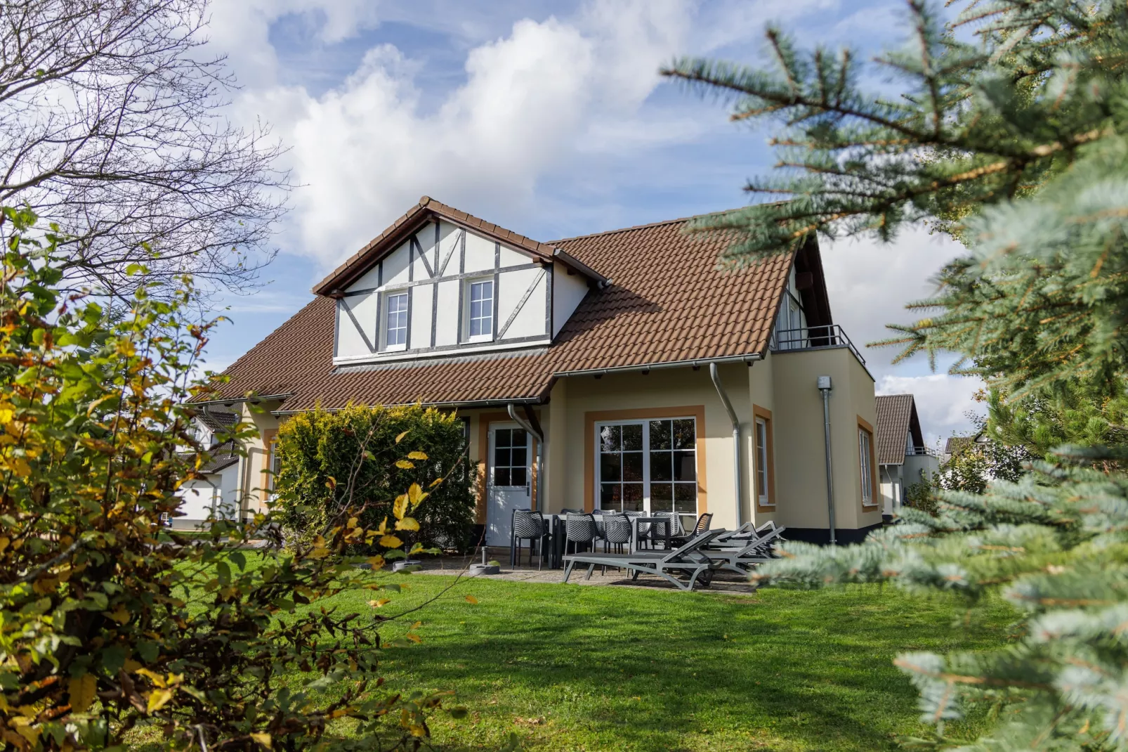 Ferienresort Cochem 15-Exterior in summer