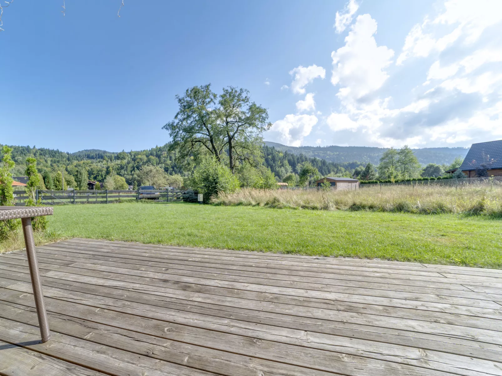 Chaty Pod Beskidkiem-Outside