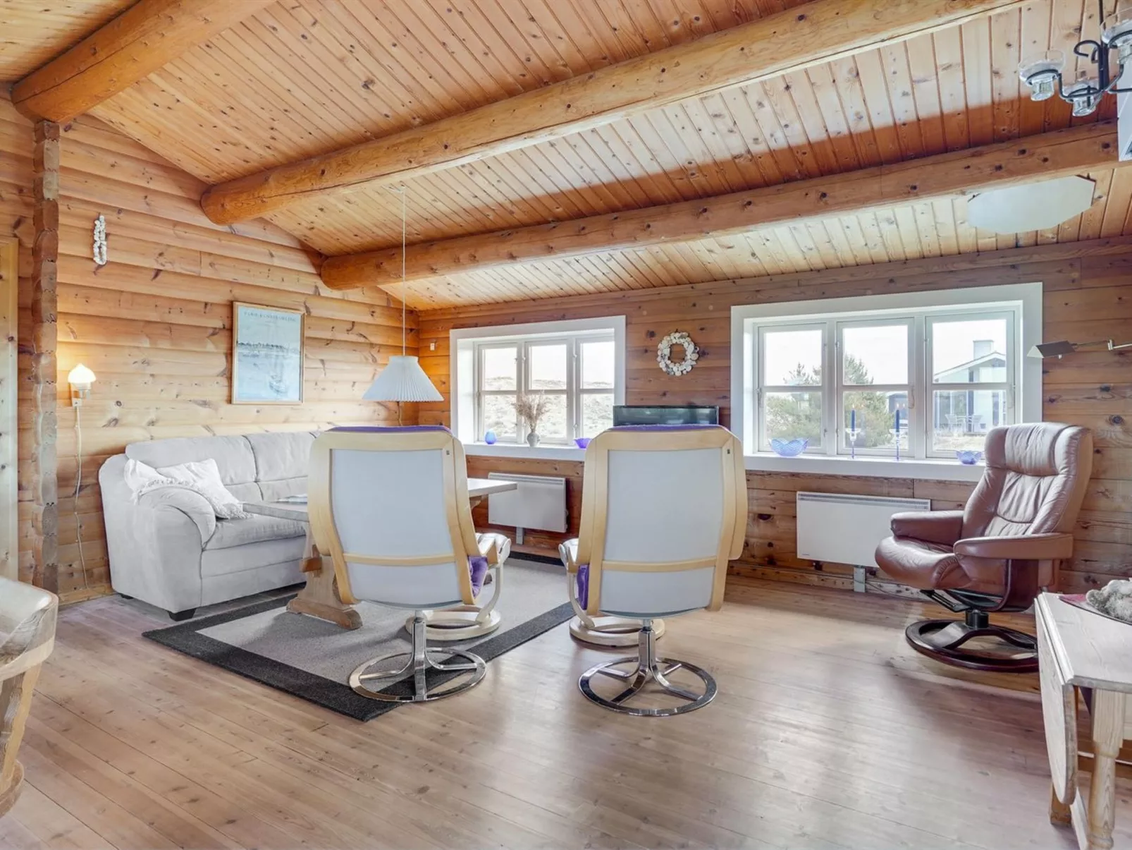 "Anton" - 1.5km from the sea-Inside