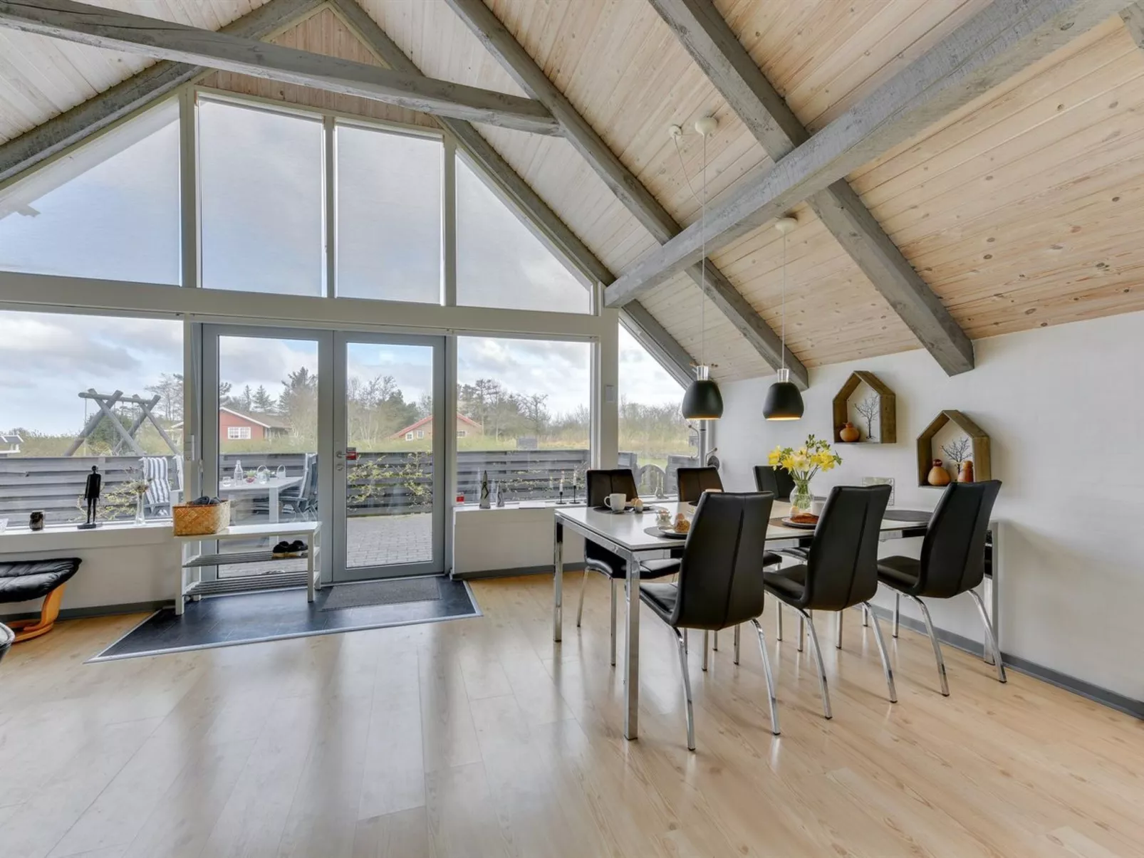 "Gizella" - 850m to the fjord-Dedans