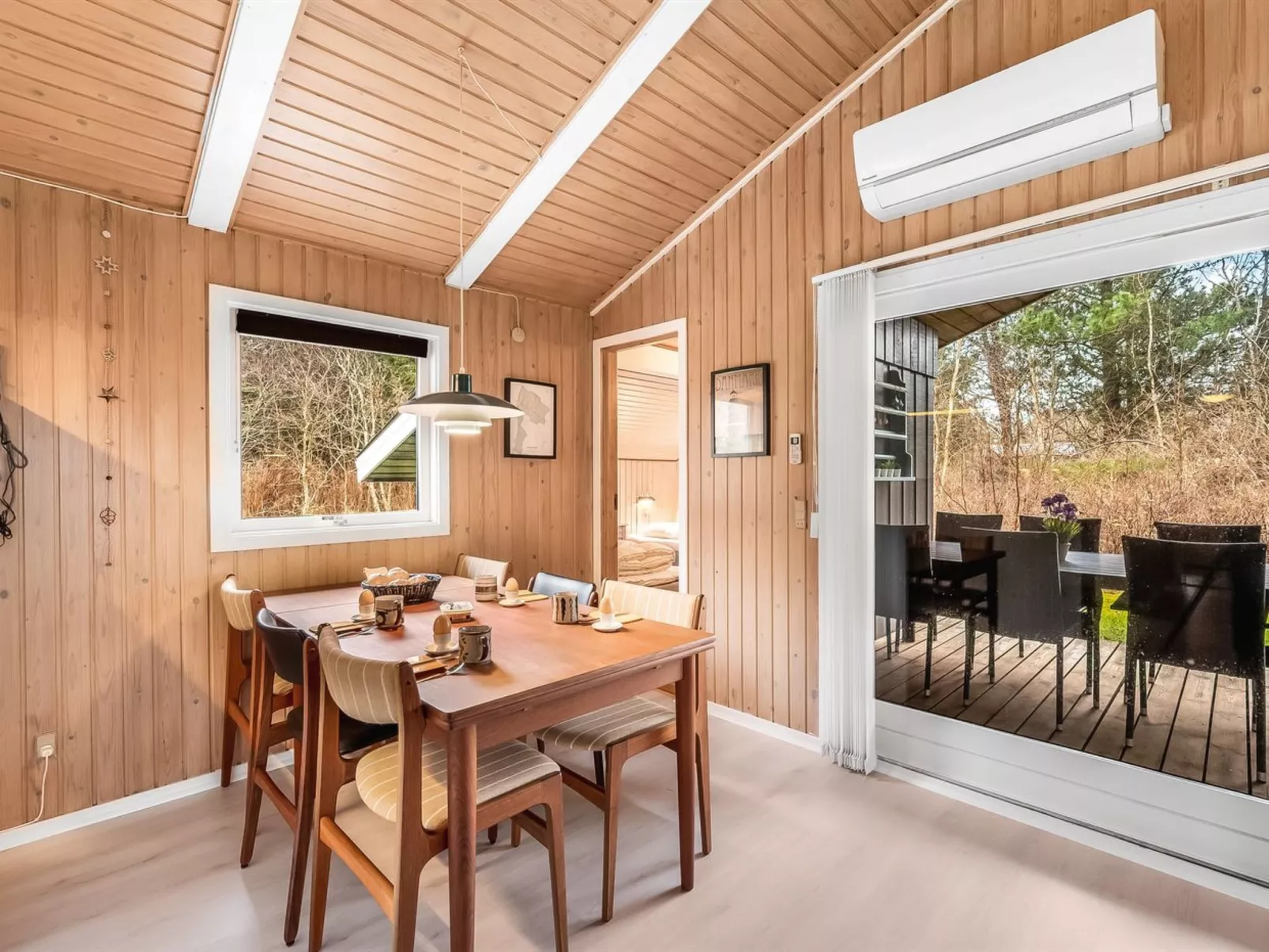 "Fredger" - 1.8km from the sea-Dedans