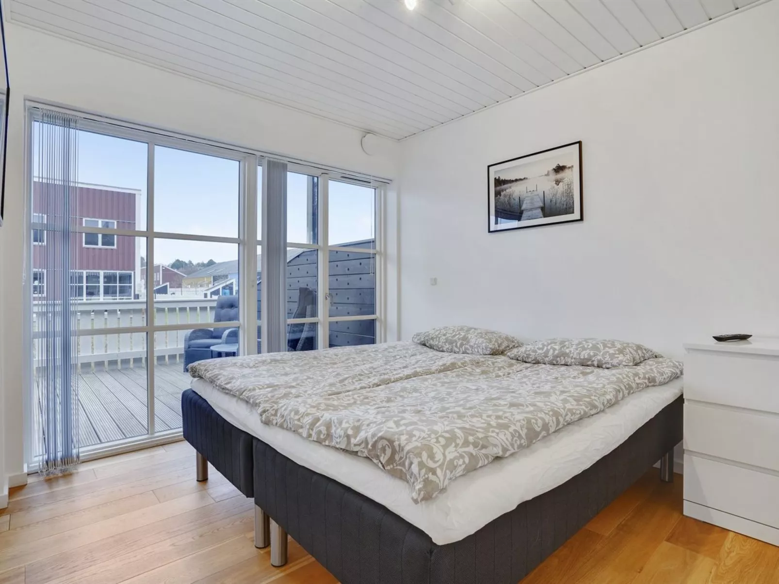 "Venild" - 5m from the sea-Inside