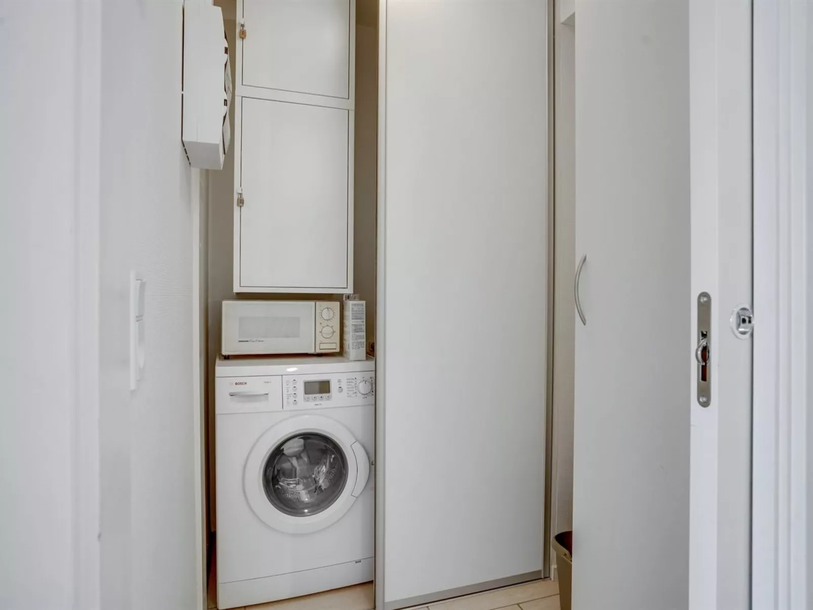 "Allyson" - 450m from the sea-Dedans