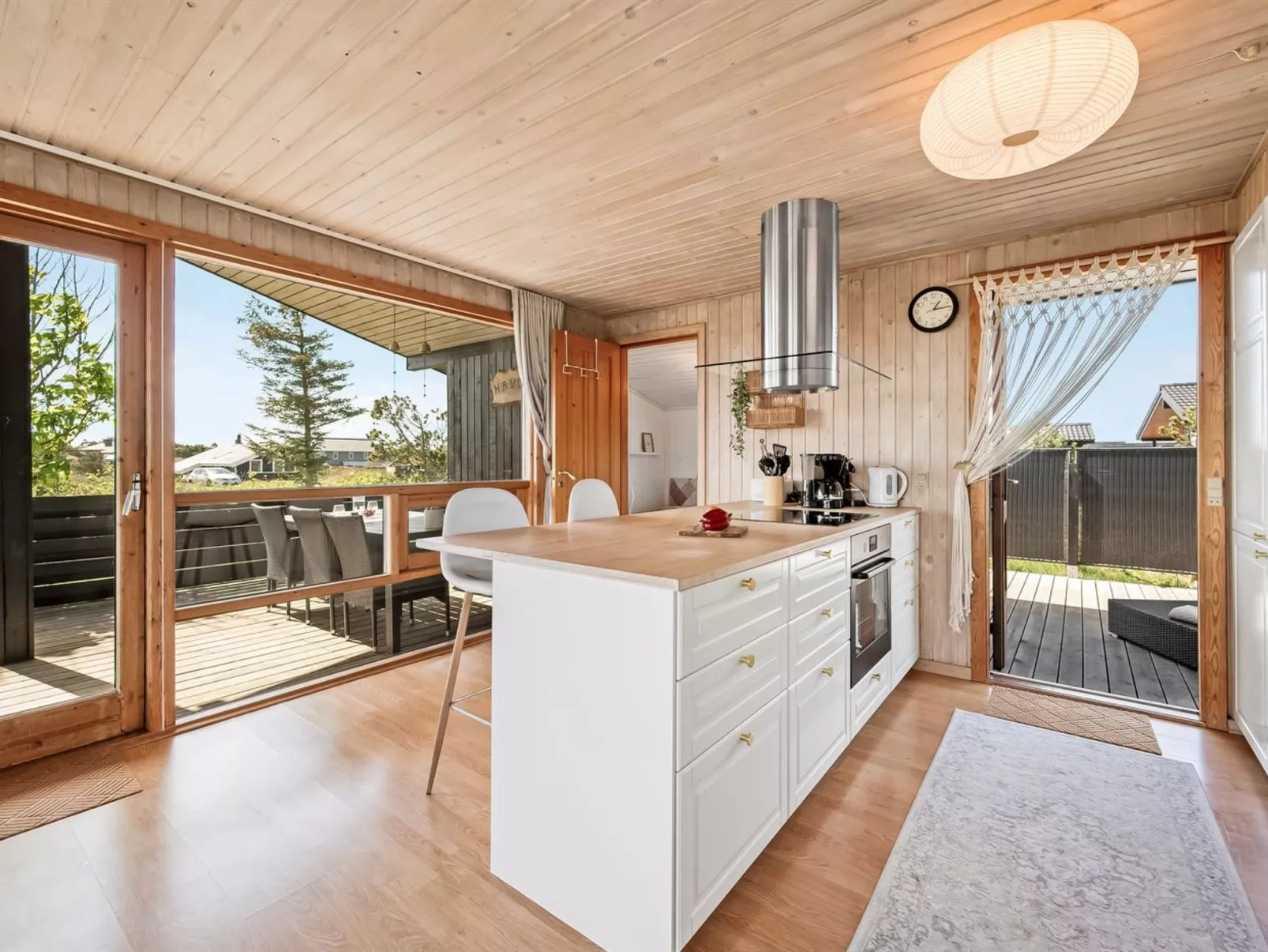 "Brunkil" - 500m from the sea-Inside