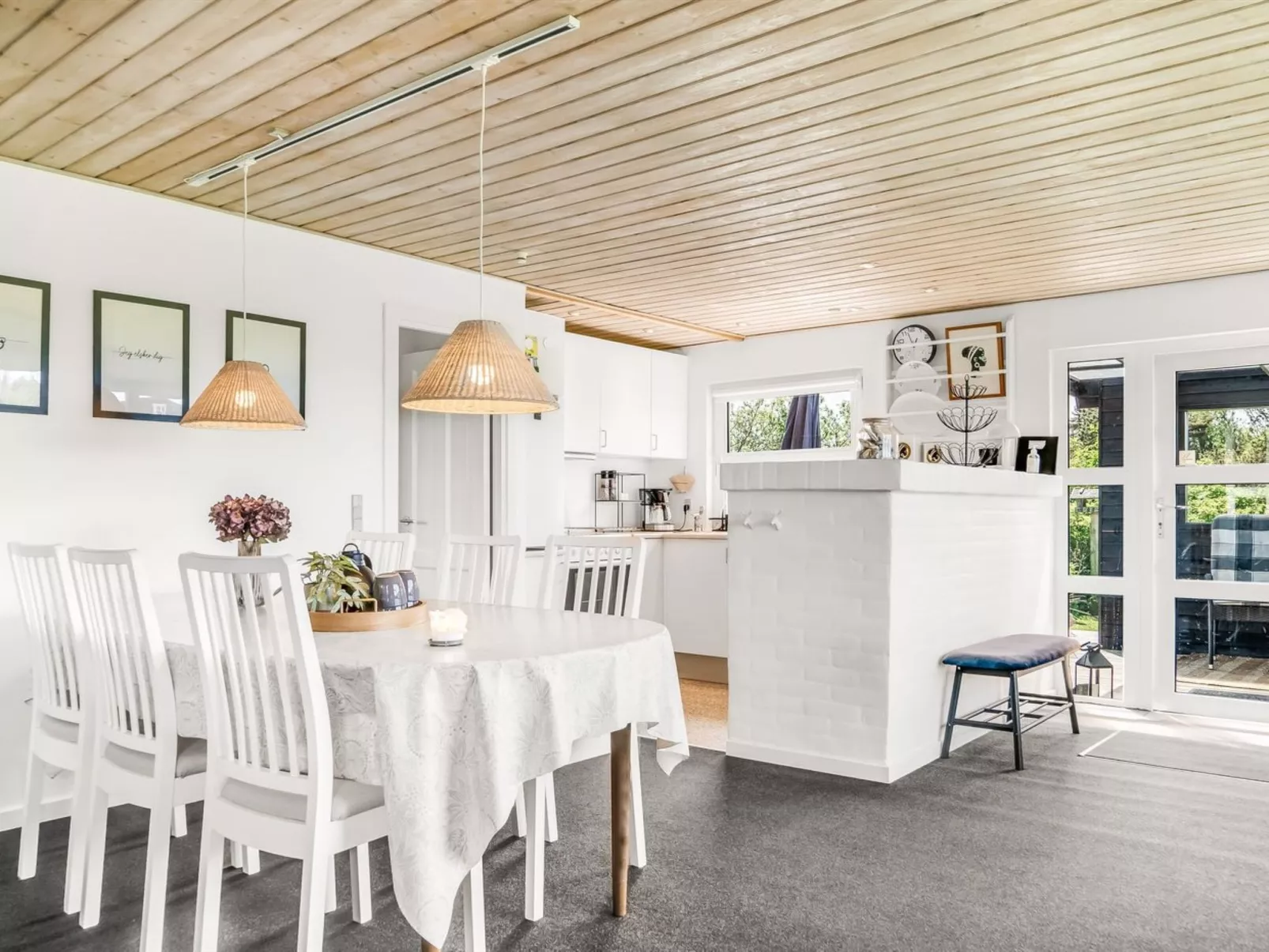 "Lica" - 600m from the sea-Inside