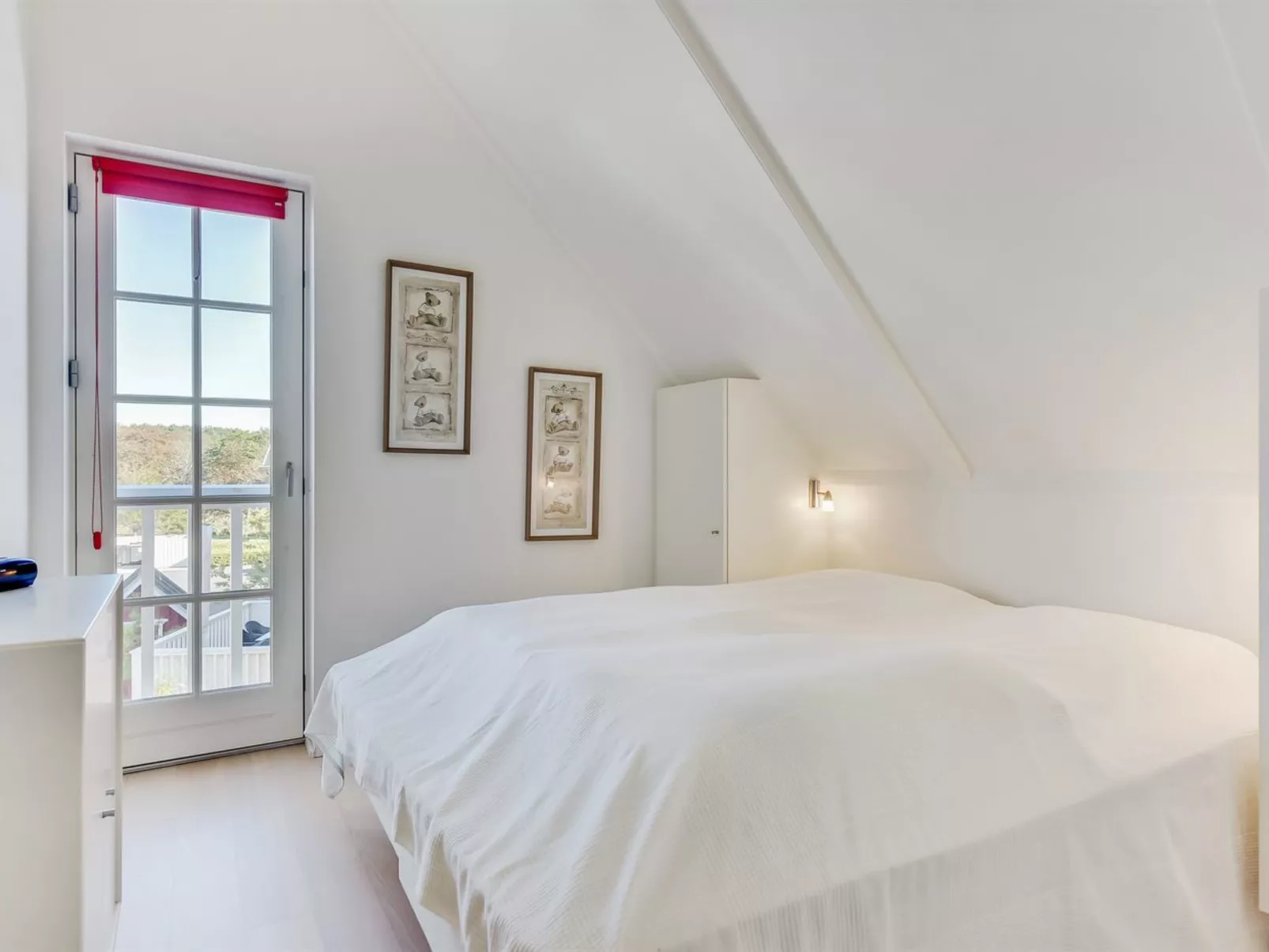 "Joar" - 5m to the fjord-Inside