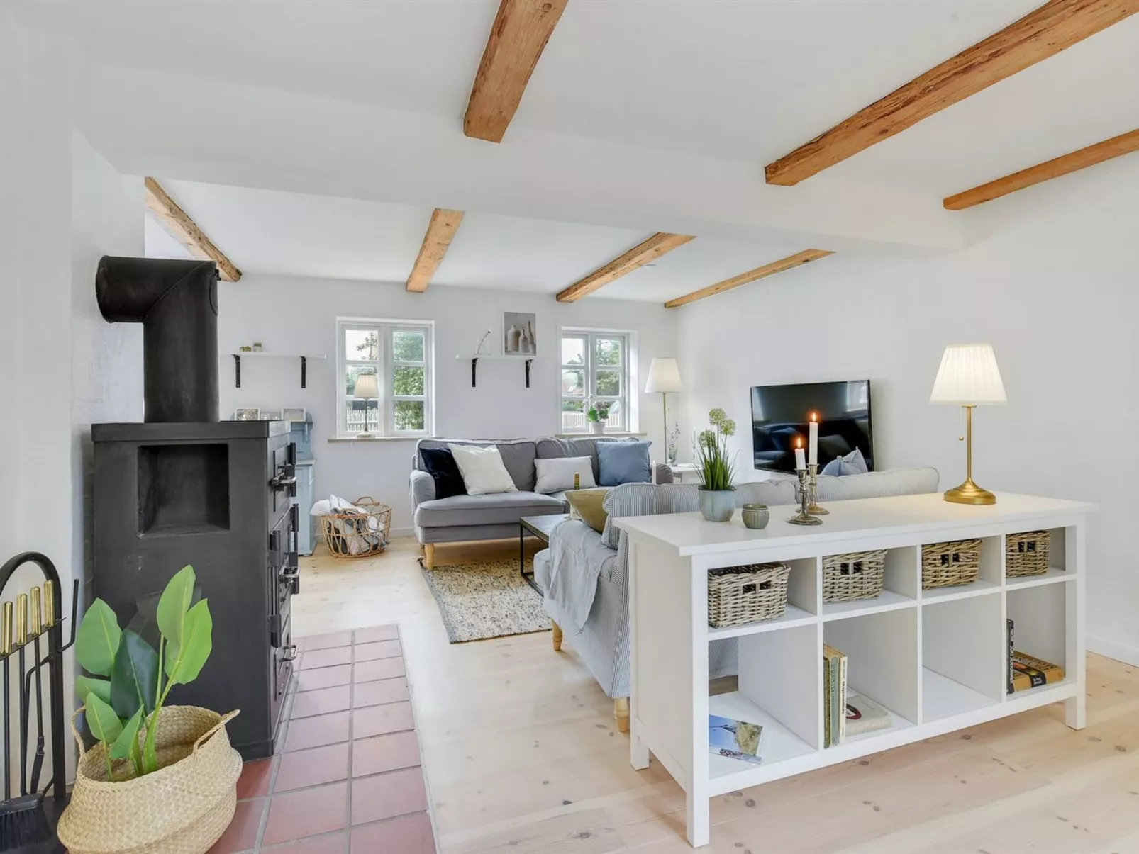 "Juhana" - 150m from the sea-Inside