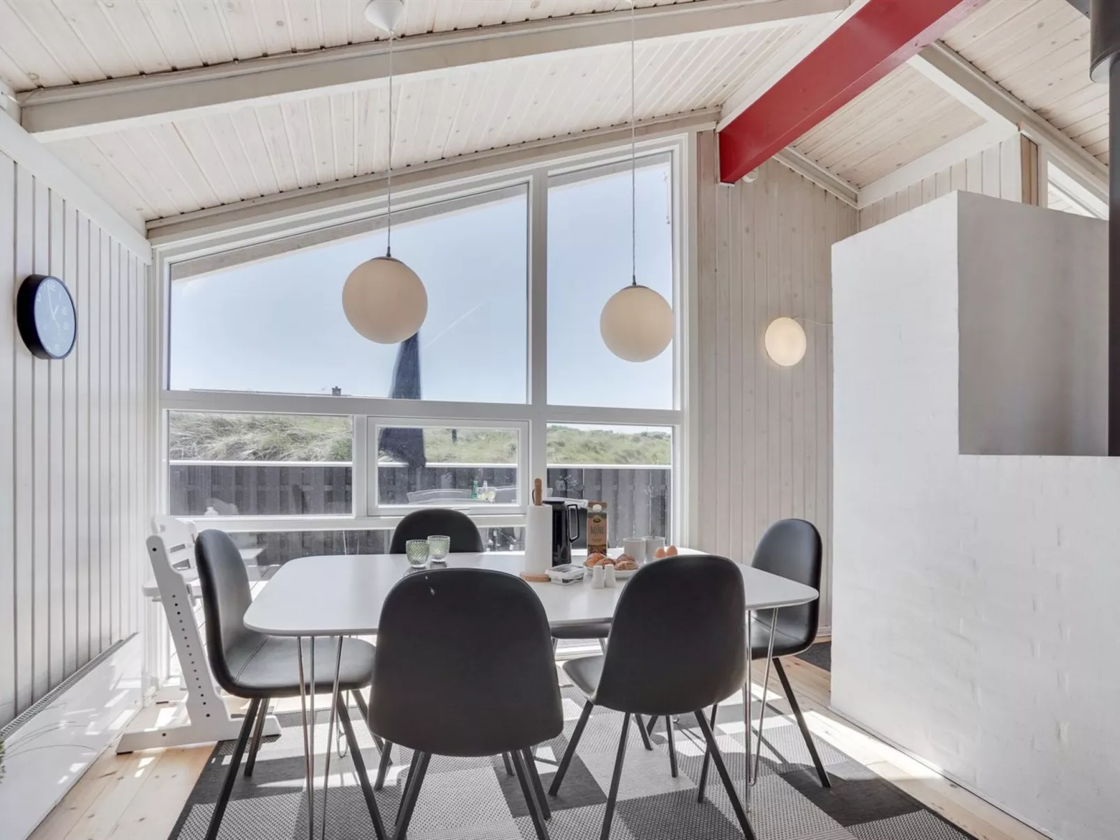 "Randulf" - 450m from the sea-Inside