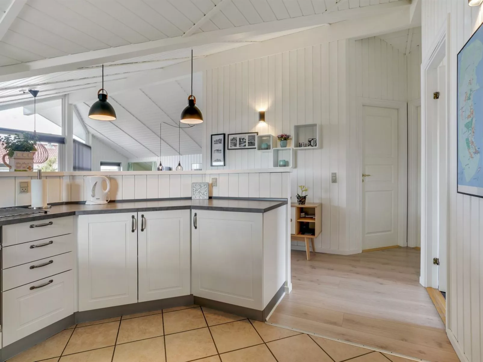 "Freek" - 400m from the sea-Inside