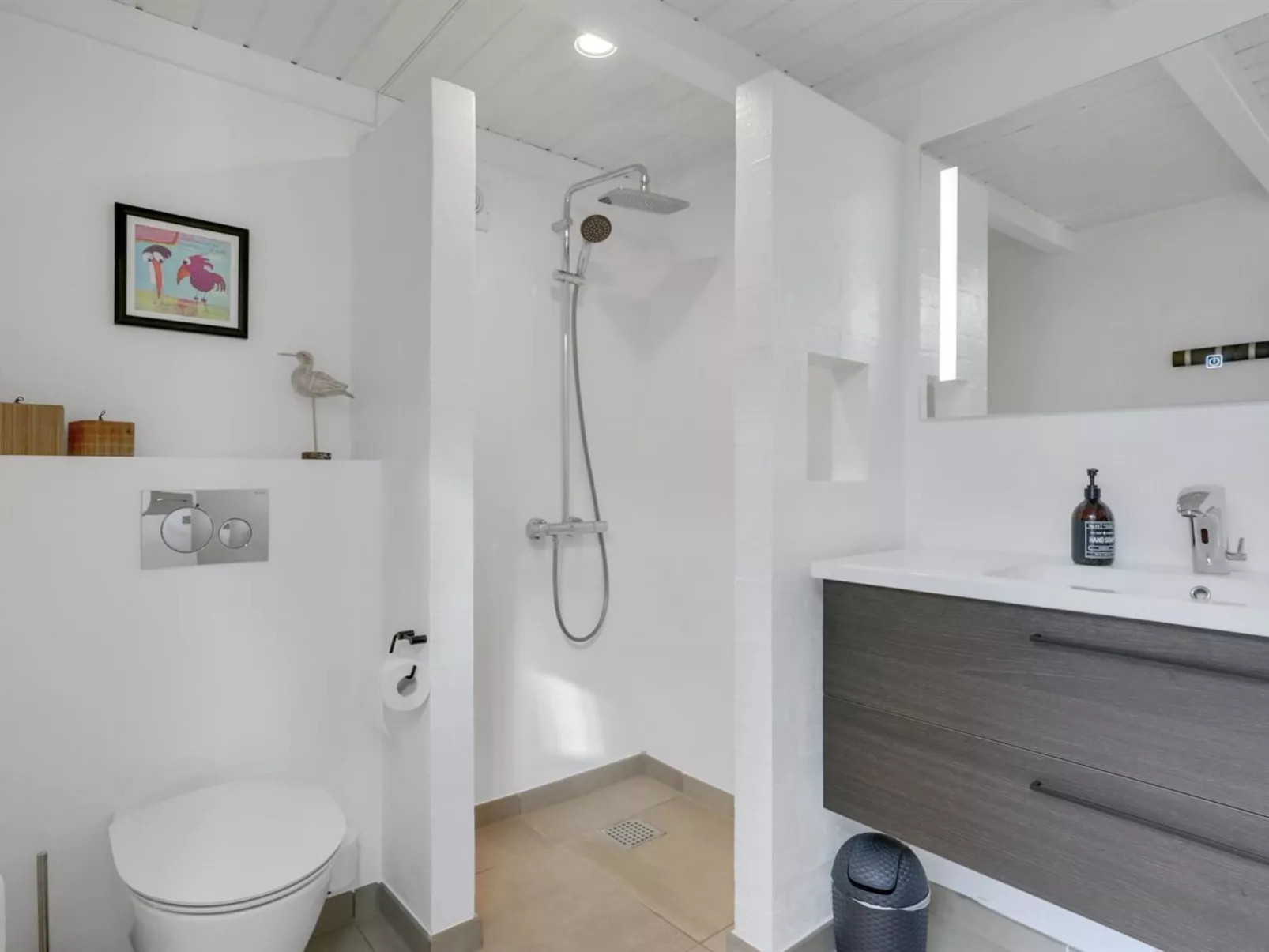 "Swerting" - 230m from the sea-Drinnen