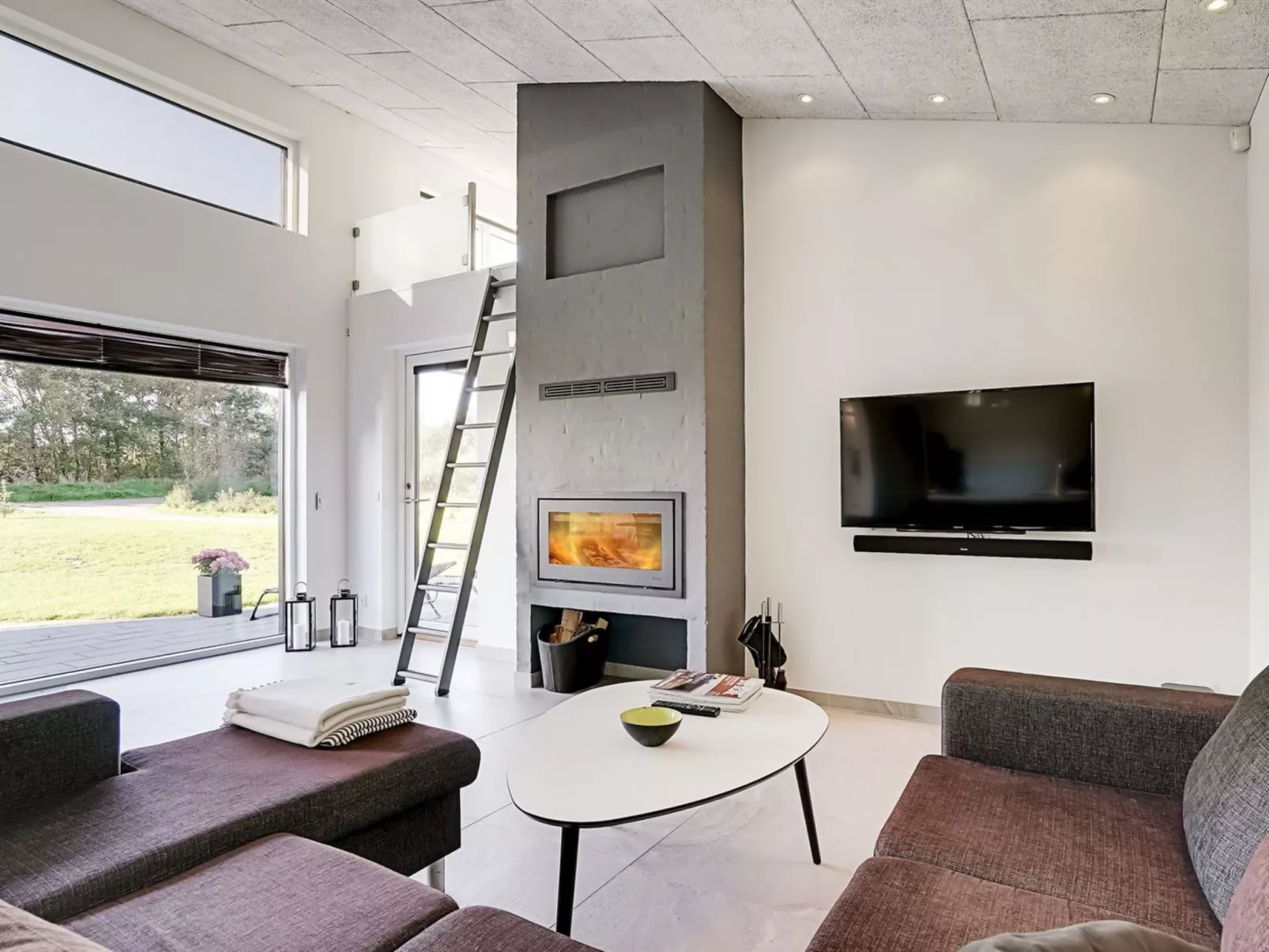 "Alva" - 998m from the sea-Dedans