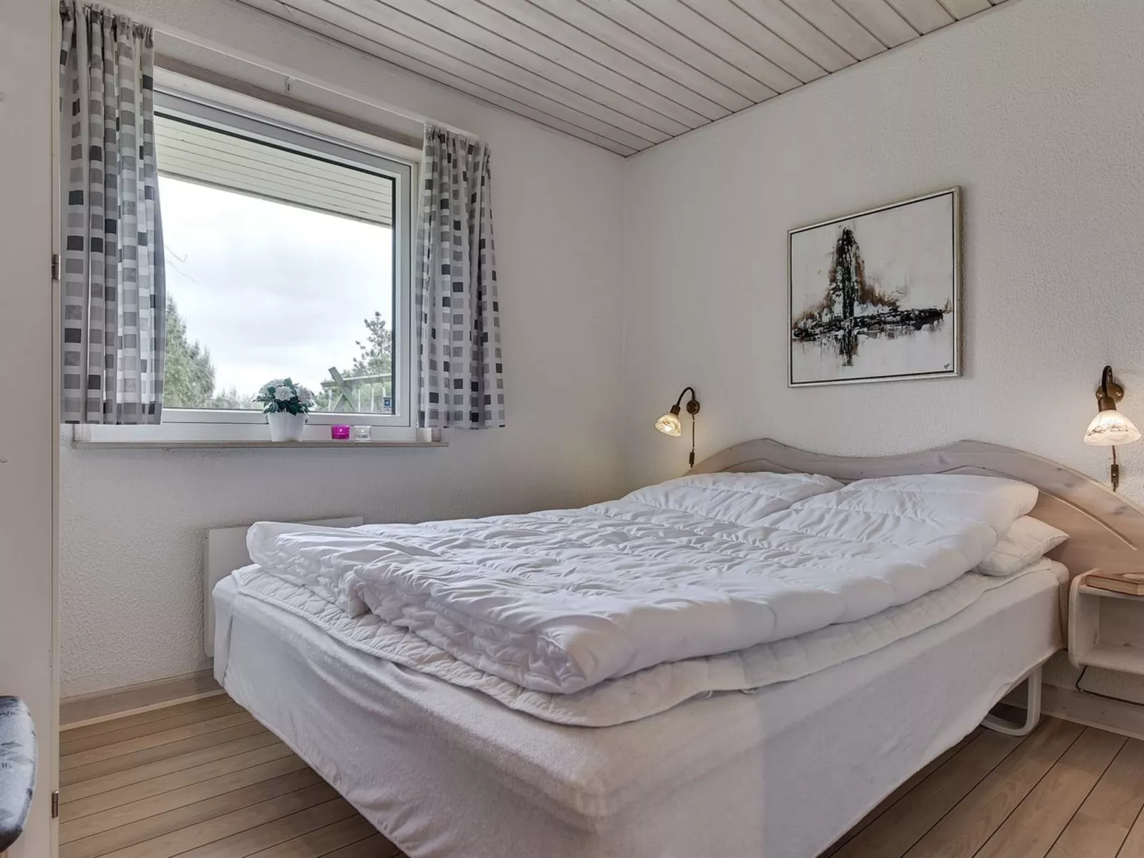 "Ameline" - 500m to the fjord-Drinnen