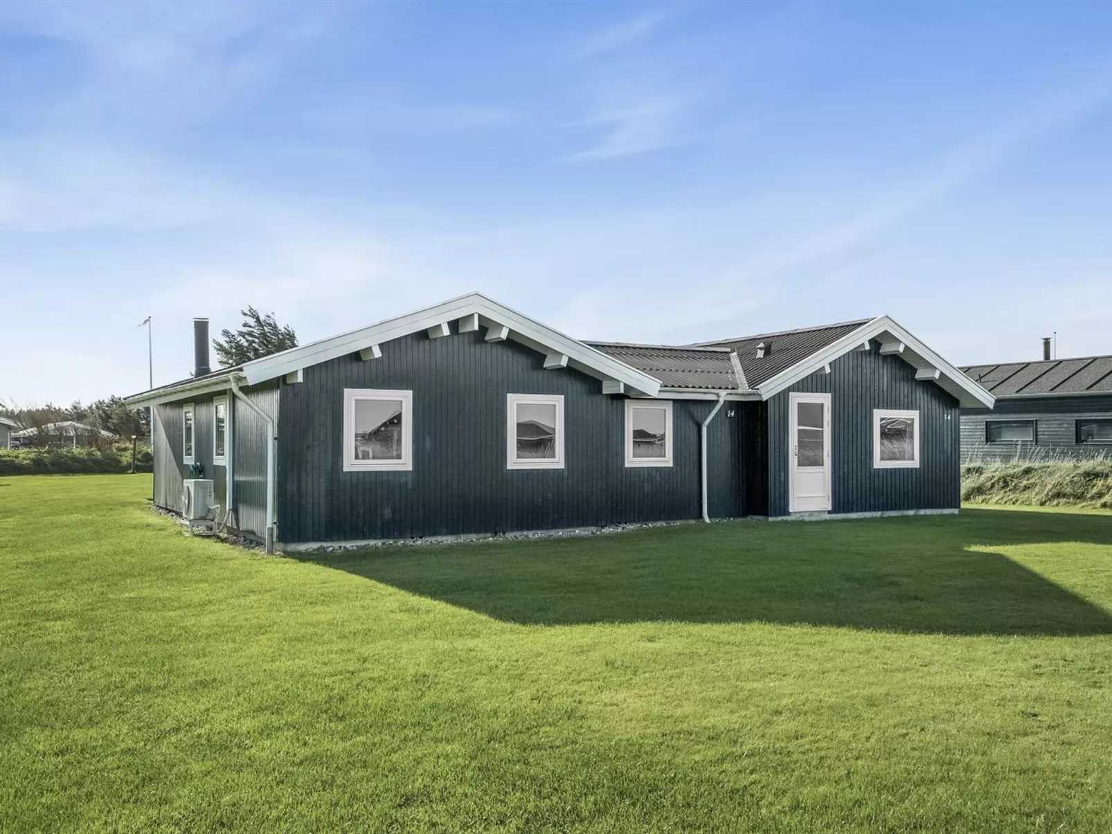 "Aashild" - 400m from the sea-Outside